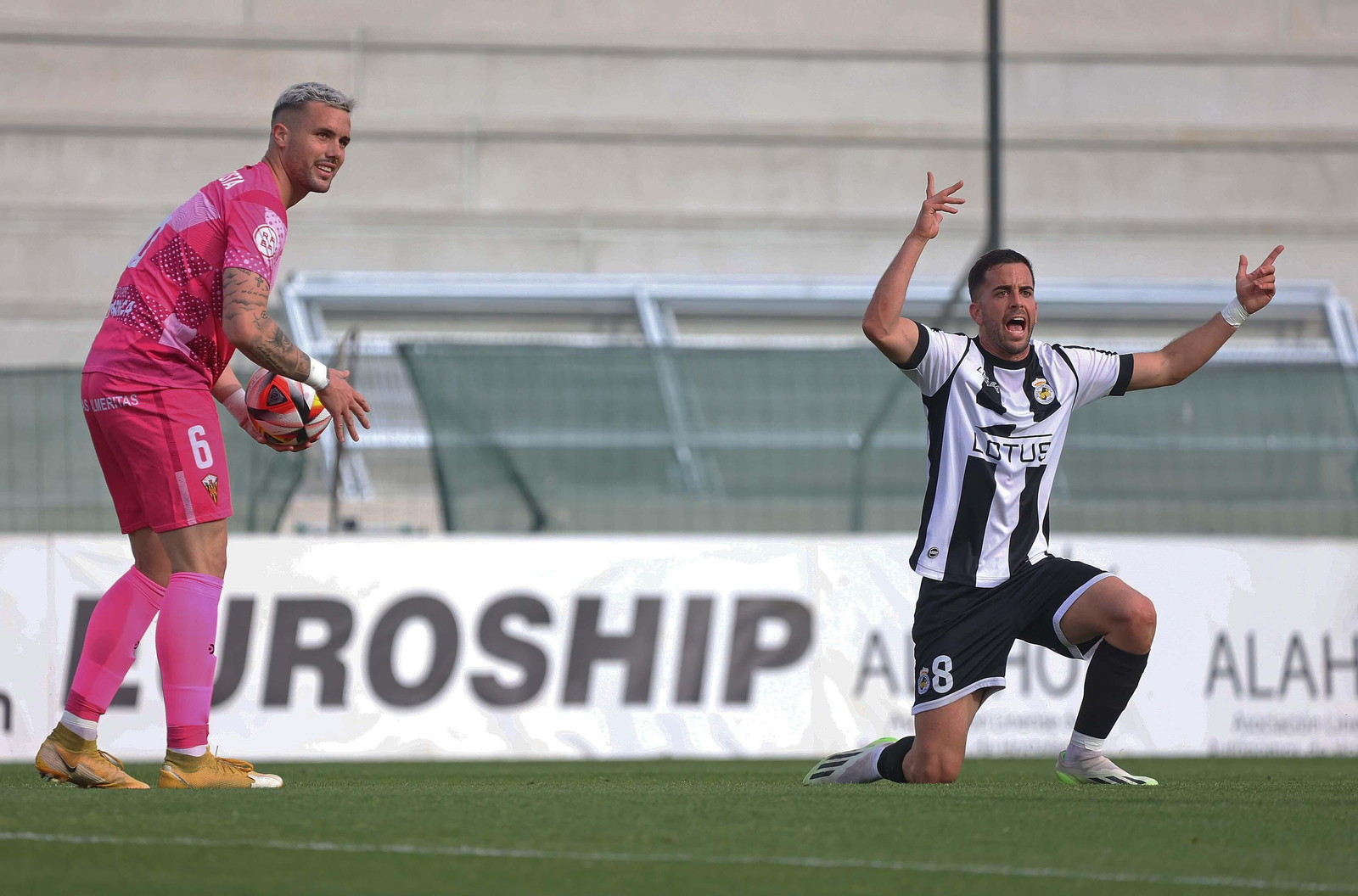 Las mejores fotos del Balona - San Roque de Lepe de Segunda RFEF