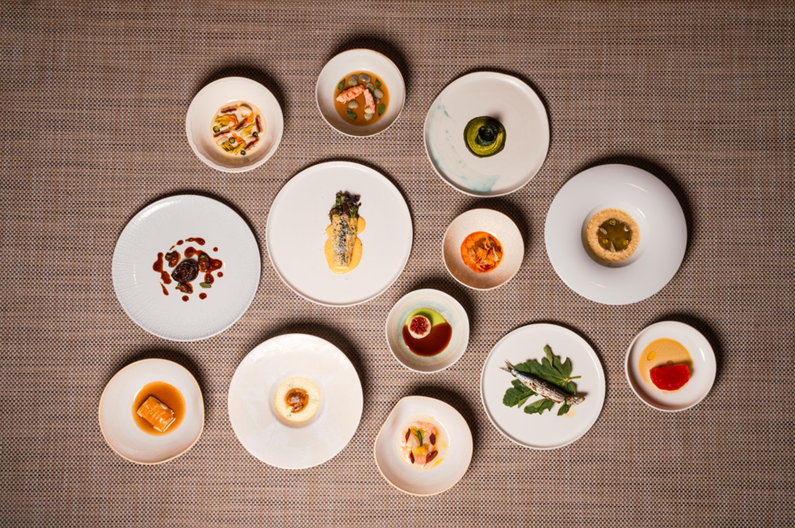 Platos del menú de Mesón Sabor Andaluz, que ha conseguido dos Soles en la Guía Respol 2026