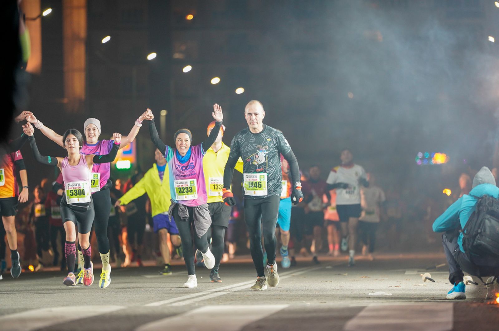 En imágenes: búscate en tu llegada a meta de la Carrera de San Antón 2026 (9)