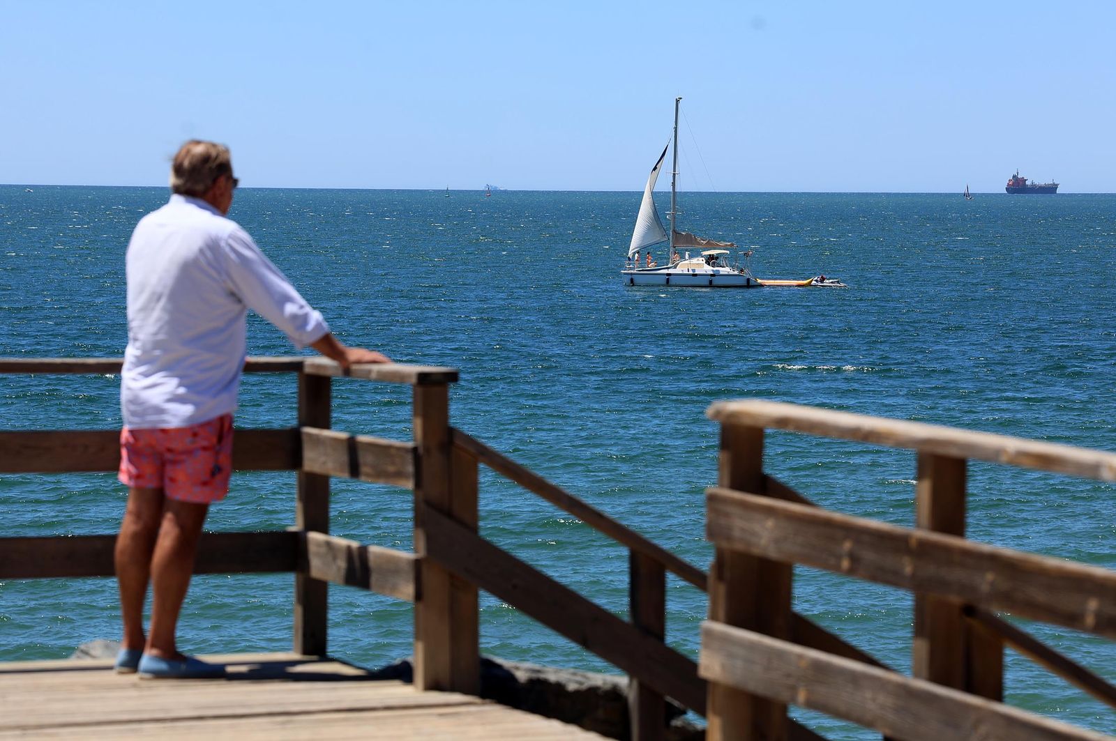 Imágenes de una maravillosa mañana de verano en las playas de la Torre del Loro y Mazagón