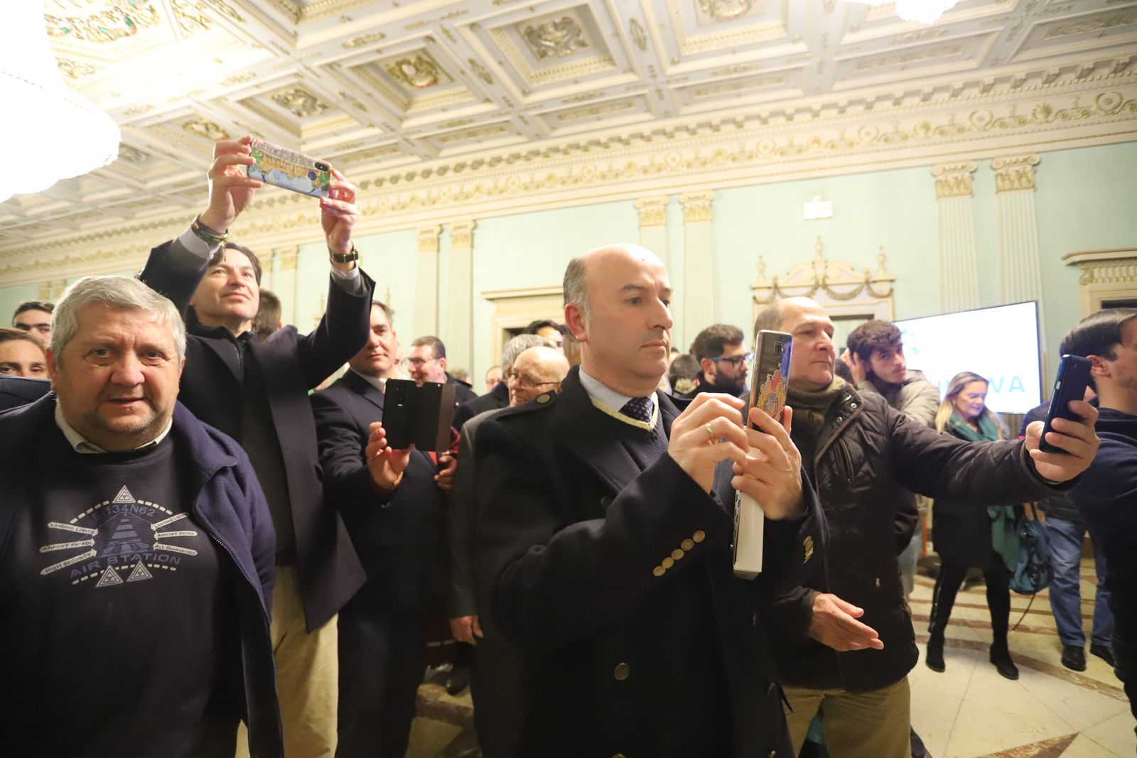 Imágenes de la presentación del cartel de la Semana Santa de Huelva de 2020