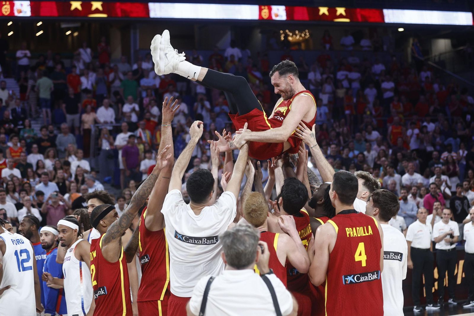 Alberto Díaz, en el homenaje a Rudy y en la lanzadera a París