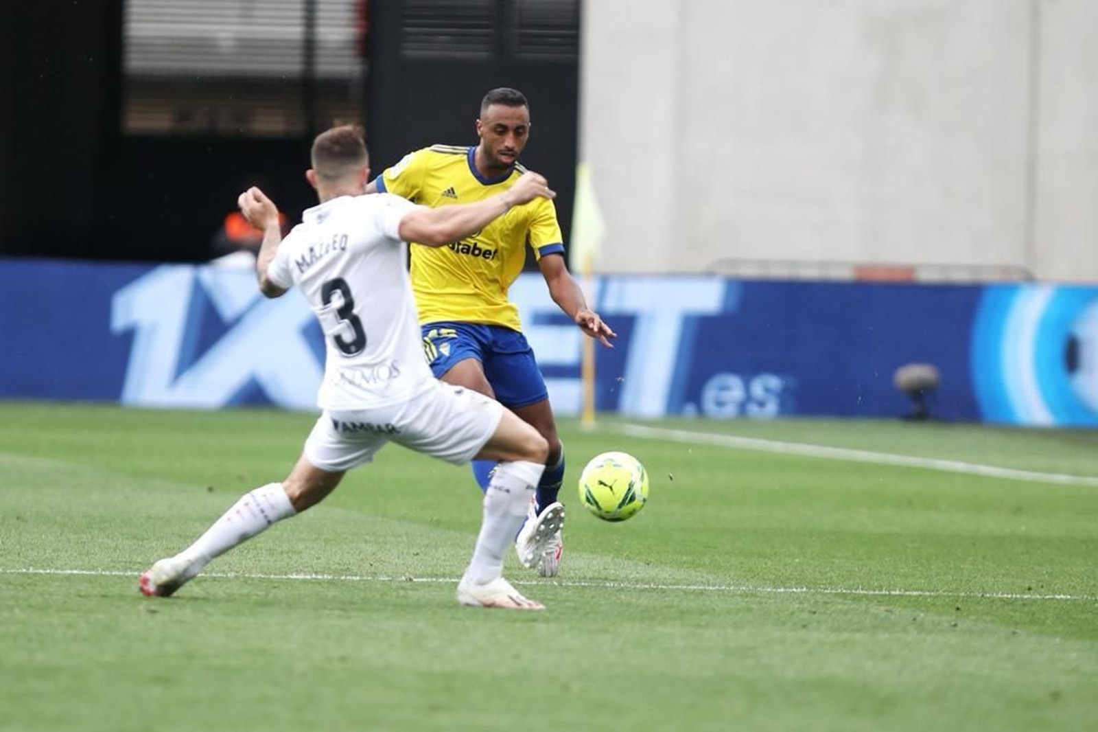 Las imágenes del Cádiz-Huesca.