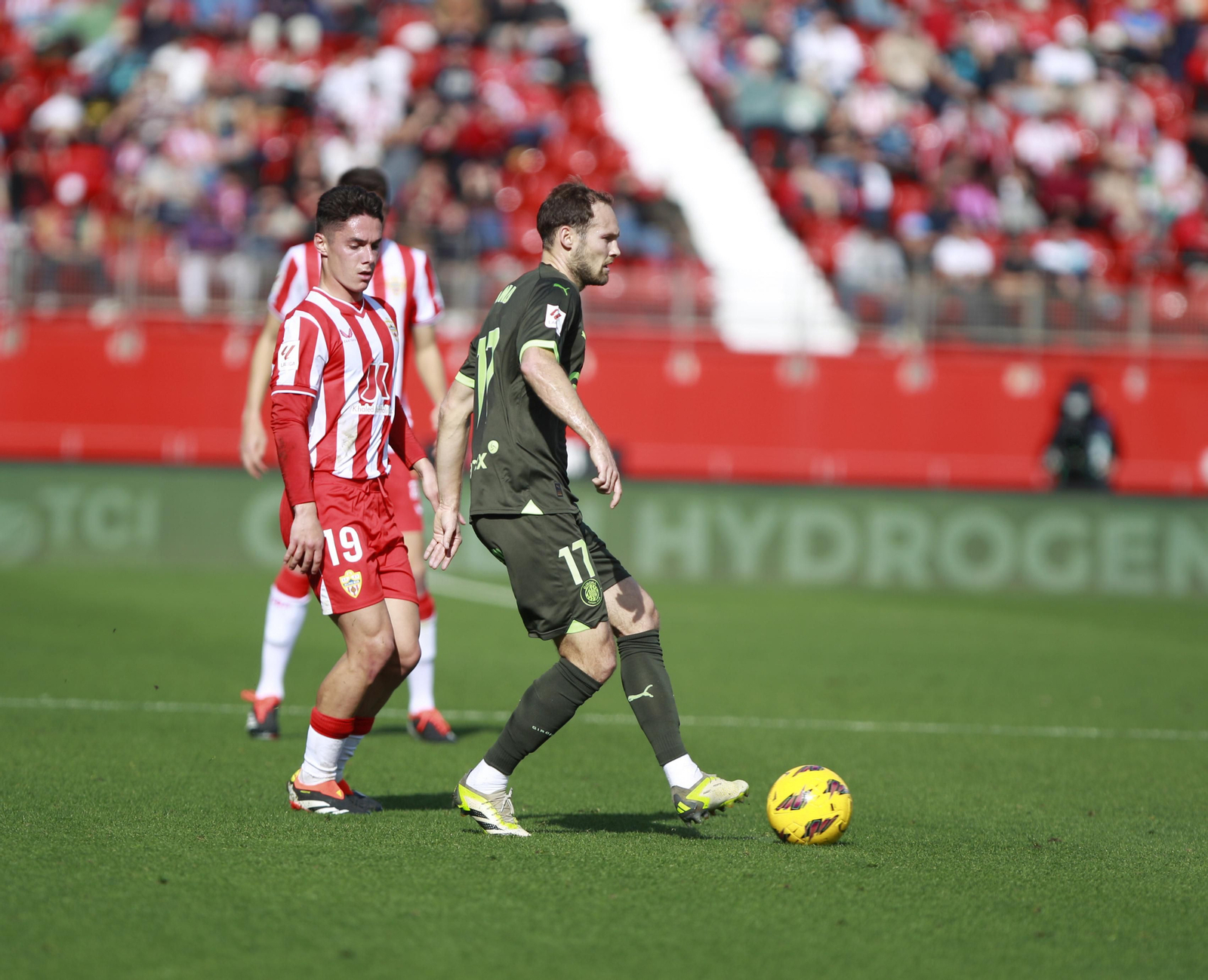 Las mejores imágenes del partido de fútbol U.D. Almería-Girona F.C.