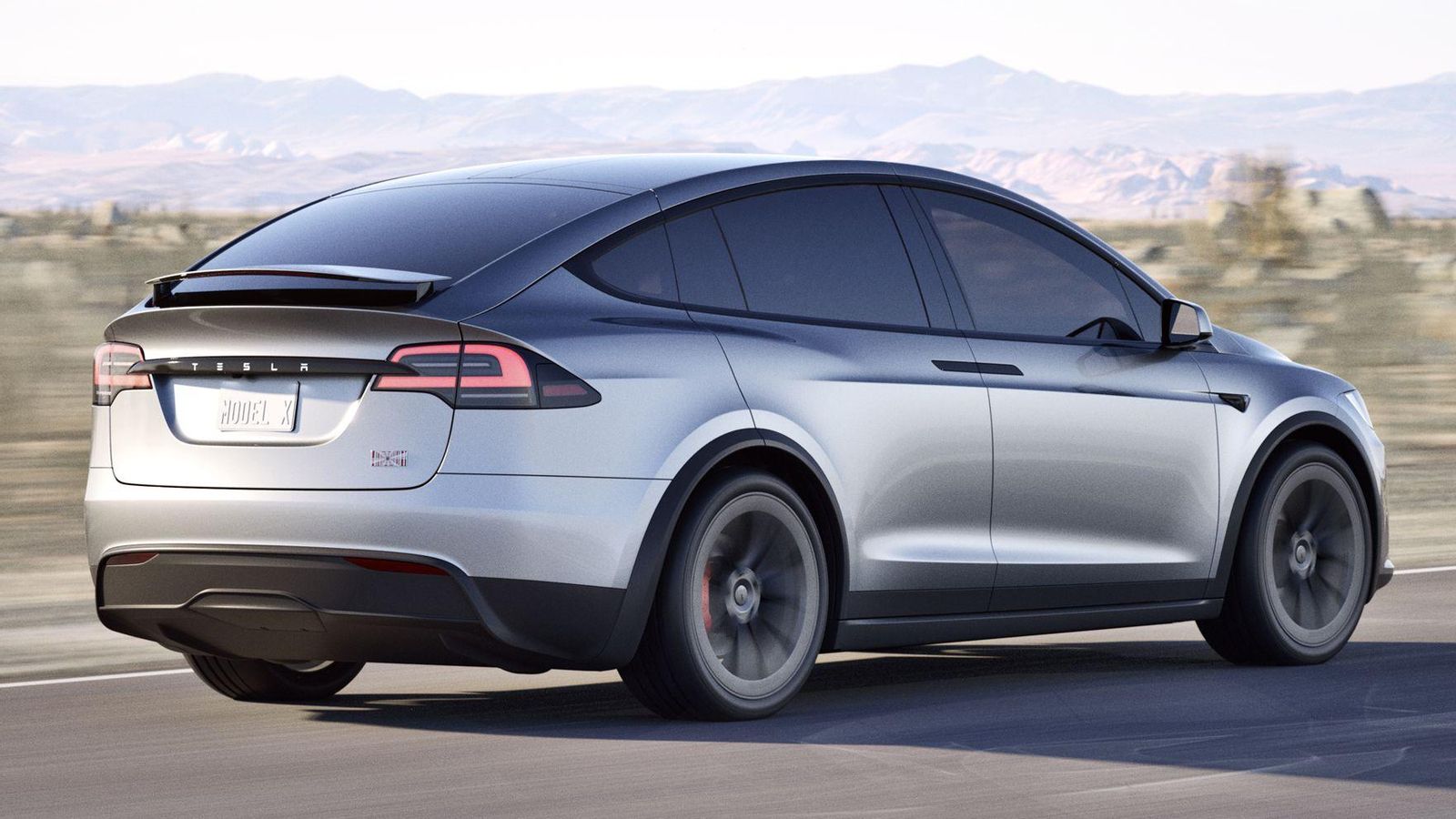 También en España las ventas de los dos Tesla suspendidos en China son testimoniales: entre los dos modelos de mayor tamaño a la venta aquí en el primer trimestre del año se matricularon 21 unidades por las más de 2.000 de Model 3 y más de 1.100 de Model Y. También en España las ventas de los dos Tesla suspendidos en China son testimoniales: entre los dos modelos de mayor tamaño a la venta aquí en el primer trimestre del año se matricularon 21 unidades por las más de 2.000 de Model 3 y más de 1.100 de Model Y.