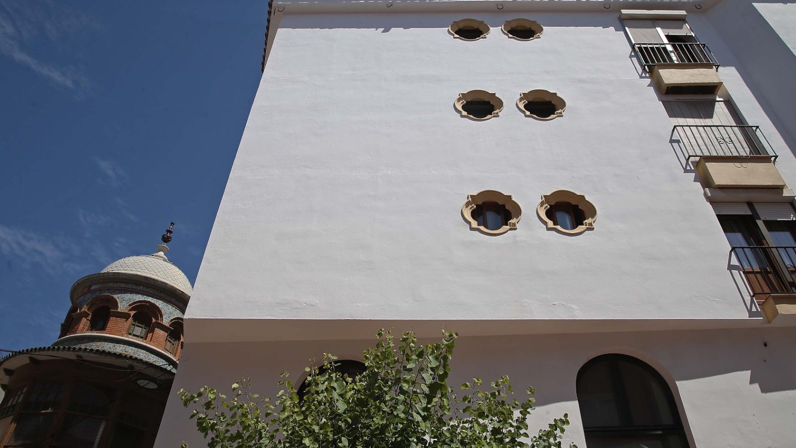 Las fachadas propuestas cuentan con la pertinente autorización de sus propietarios.