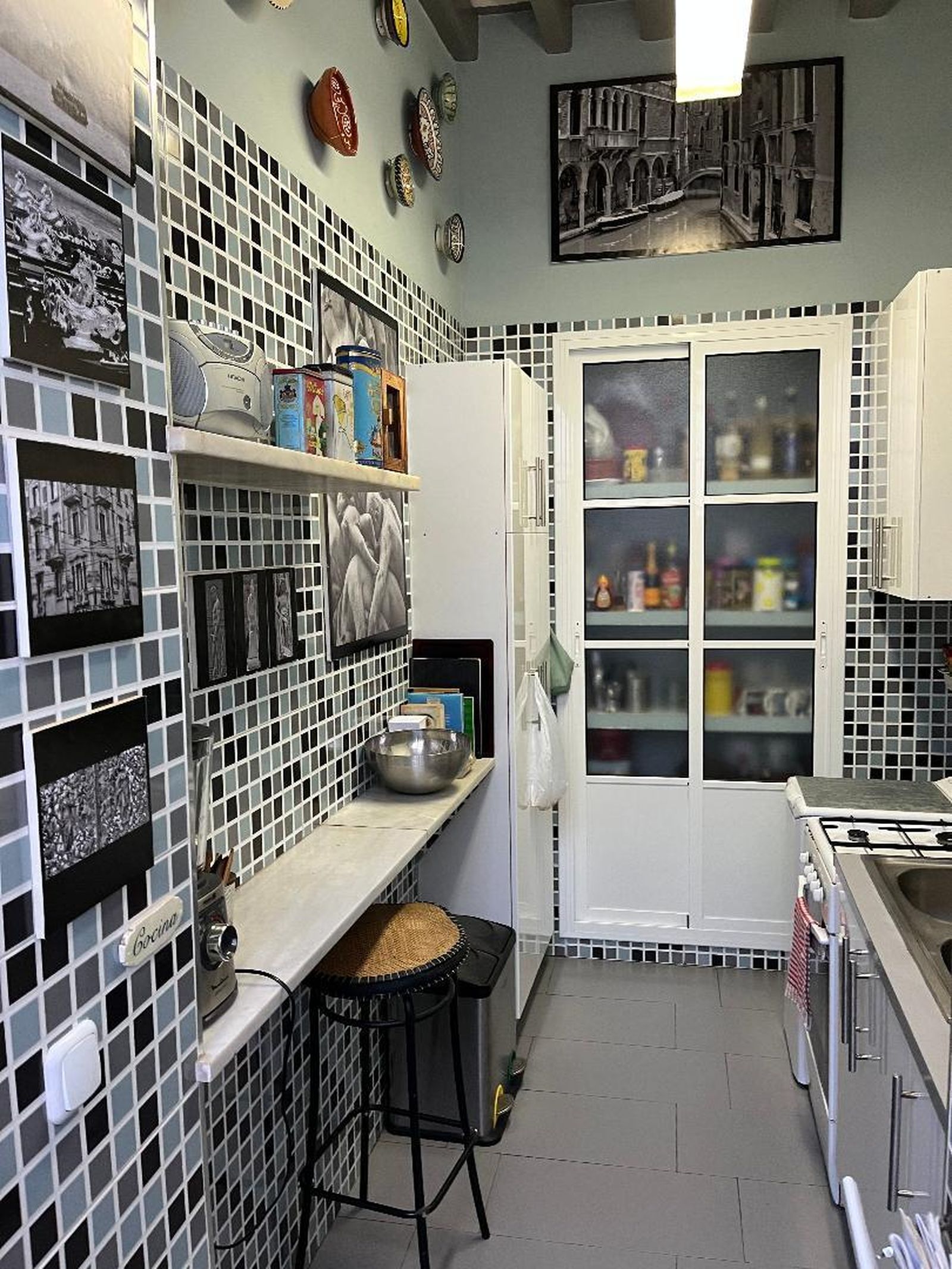 Así es la casa del Mentidero con obras de Costus