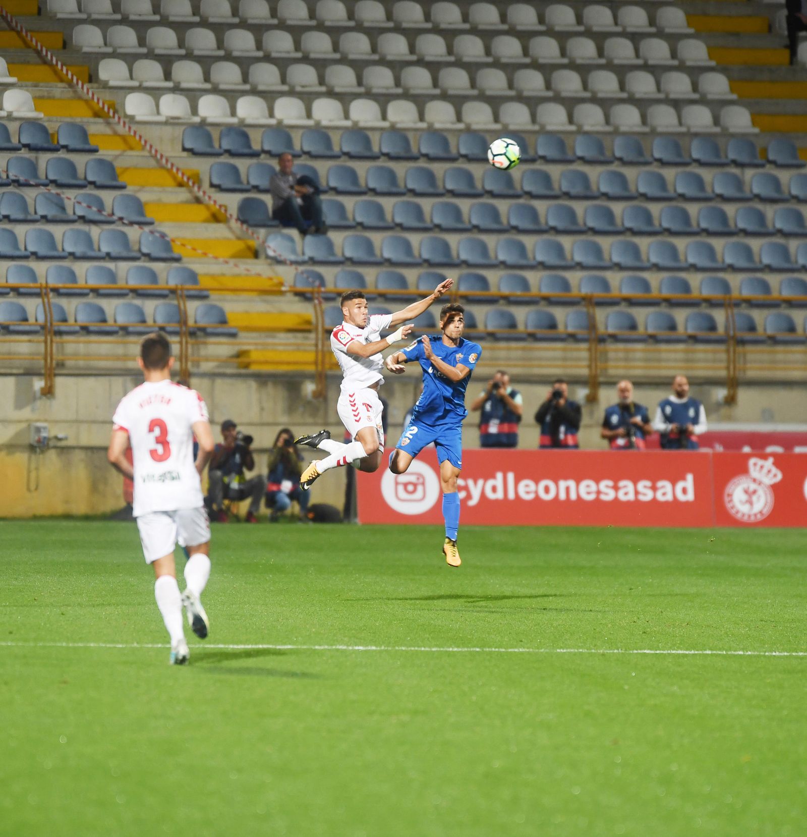 Las imágenes del Cultural Leonesa-Almería