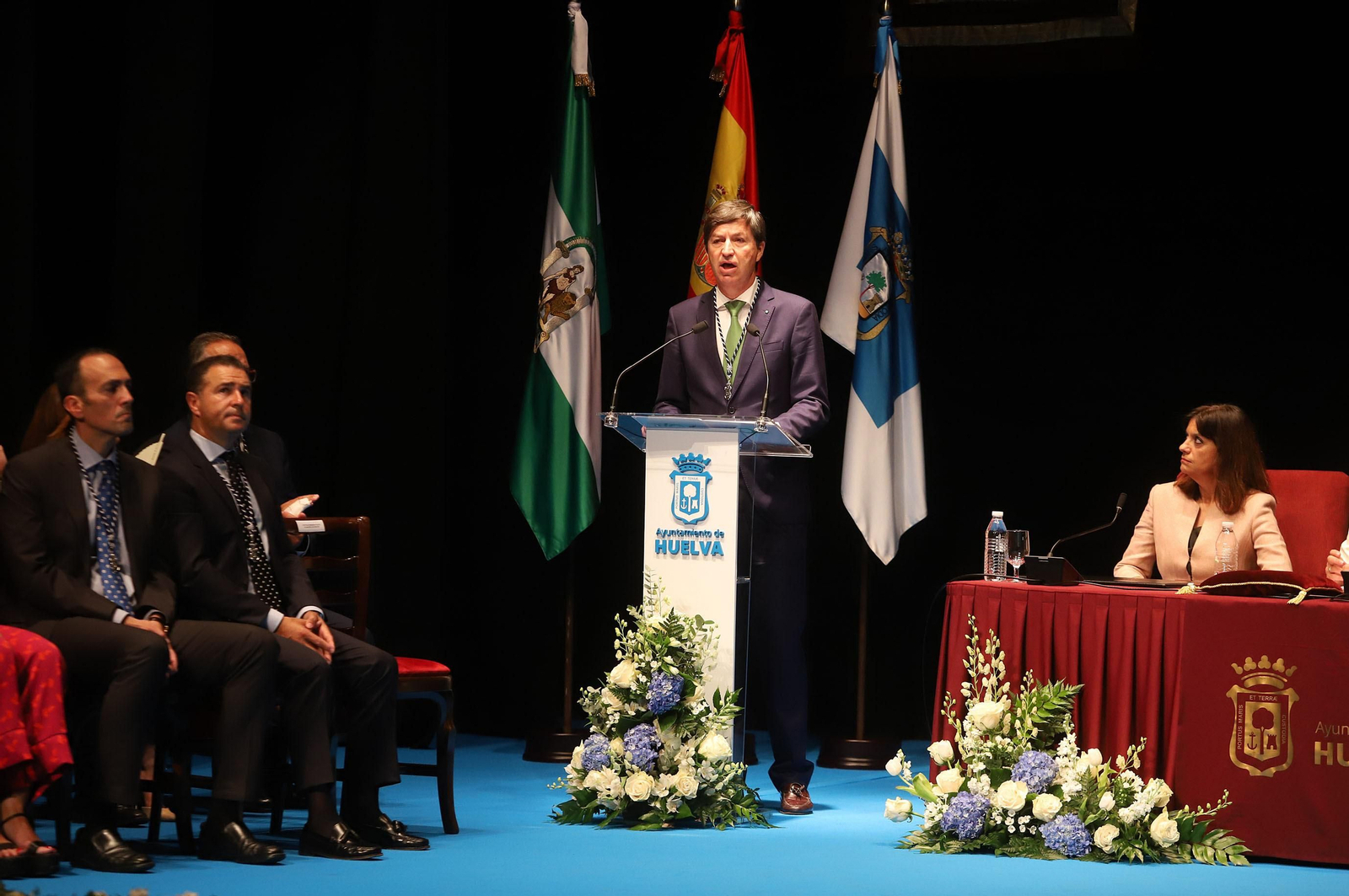 Imágenes de la toma de posesión de Pilar Miranda como alcaldesa de Huelva