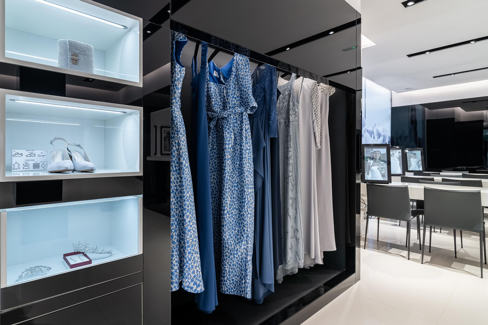 En imágenes: Así es por dentro la nueva boutique de Rosa Clará en Córdoba