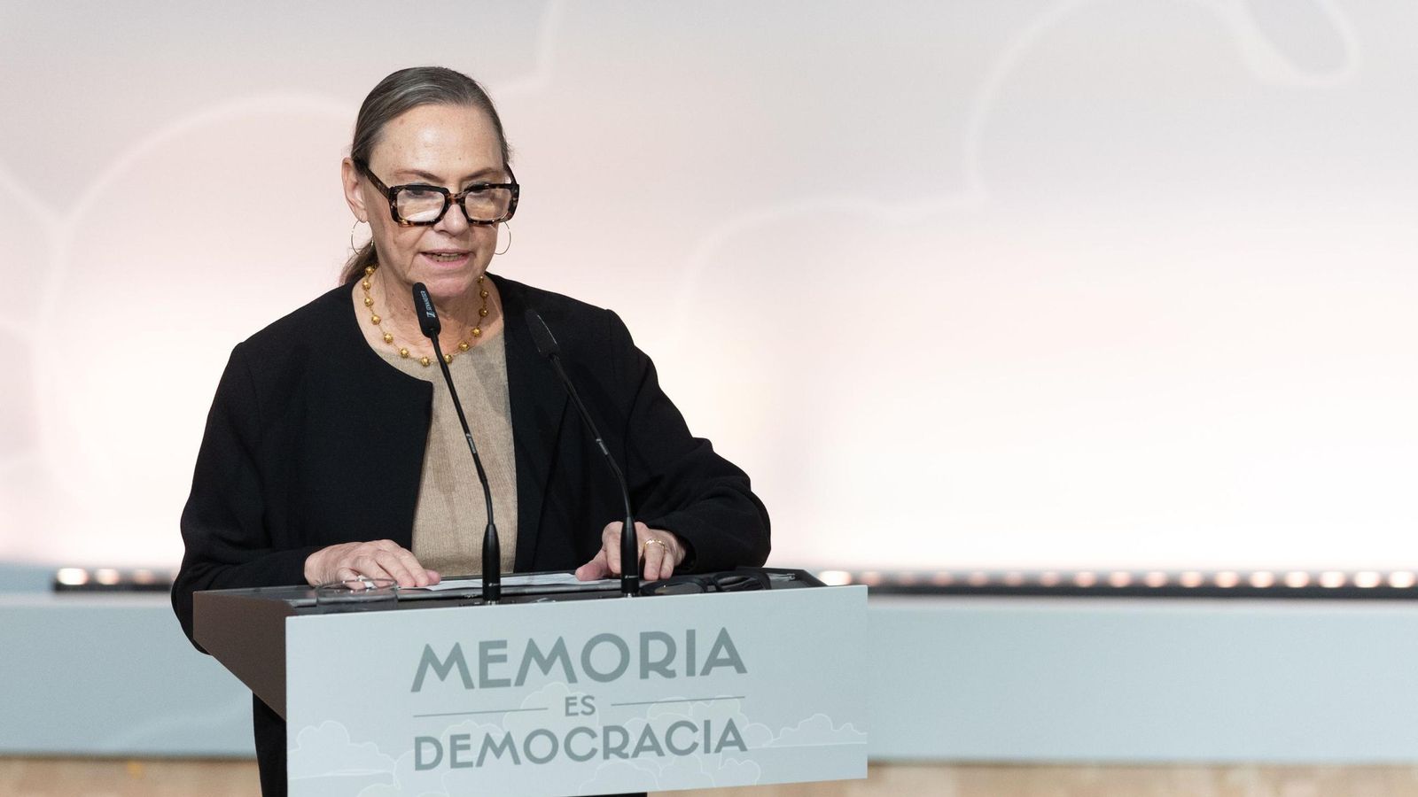 Laura García Lorca durante la lectura de su discurso en Madrid