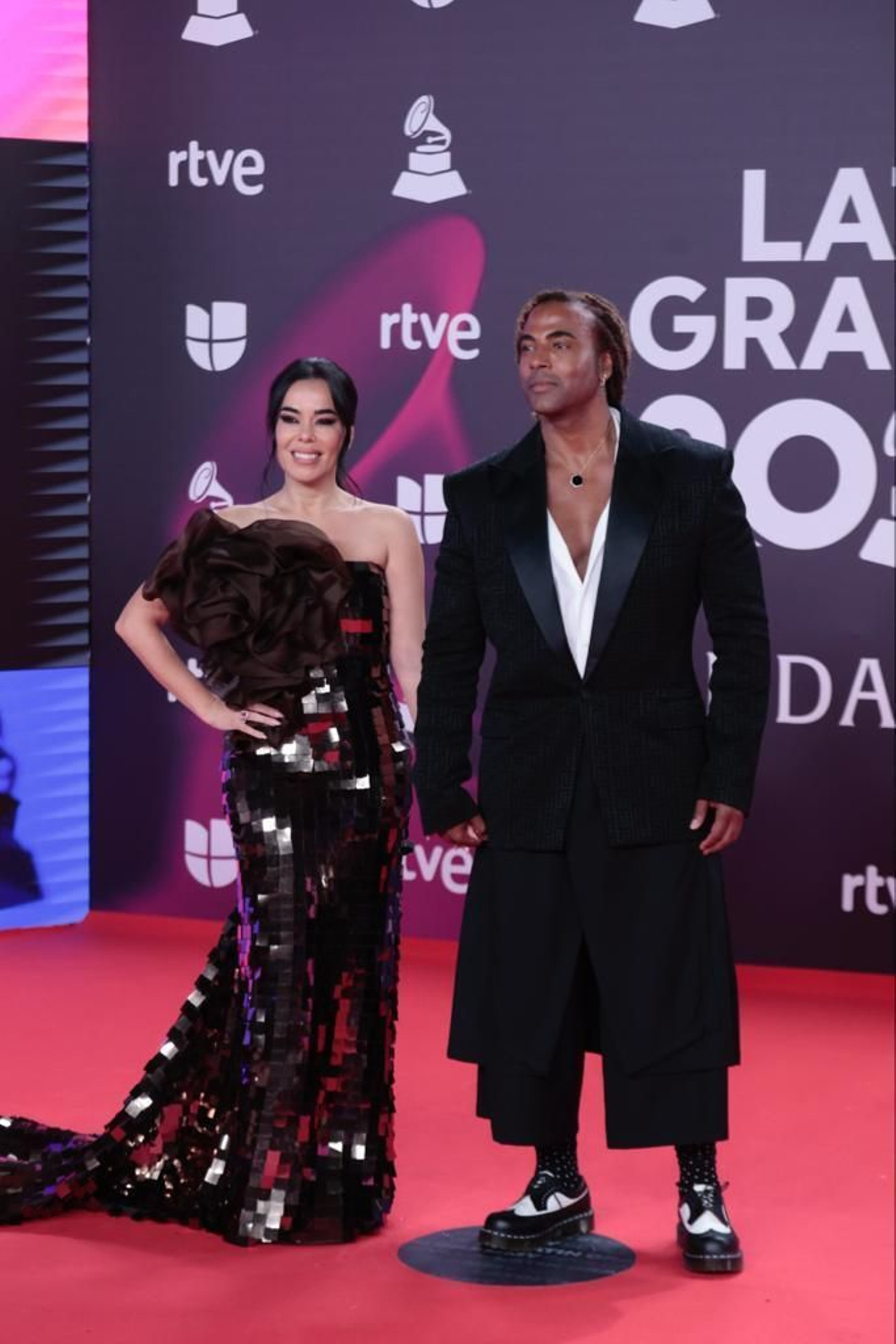 La alfombra roja de la gala de los Grammy Latinos 2023 en Sevilla, en imágenes