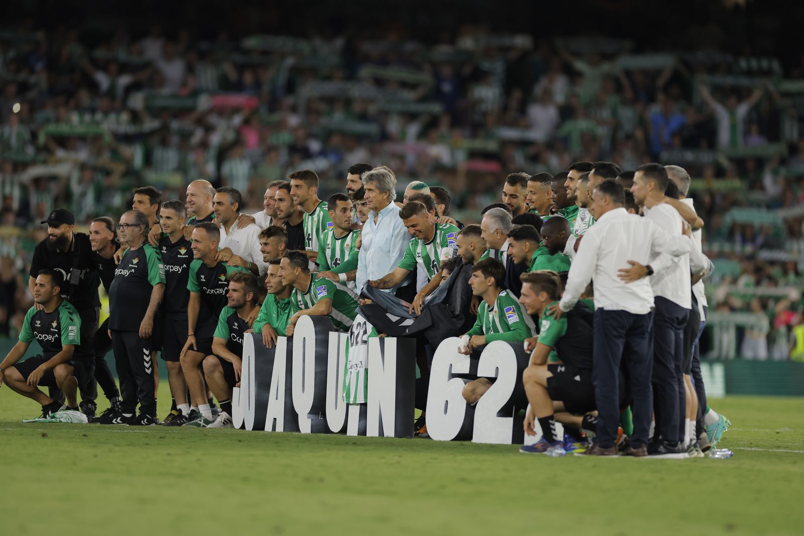 Fotos de la celebración de despedida como jugador del Betis
