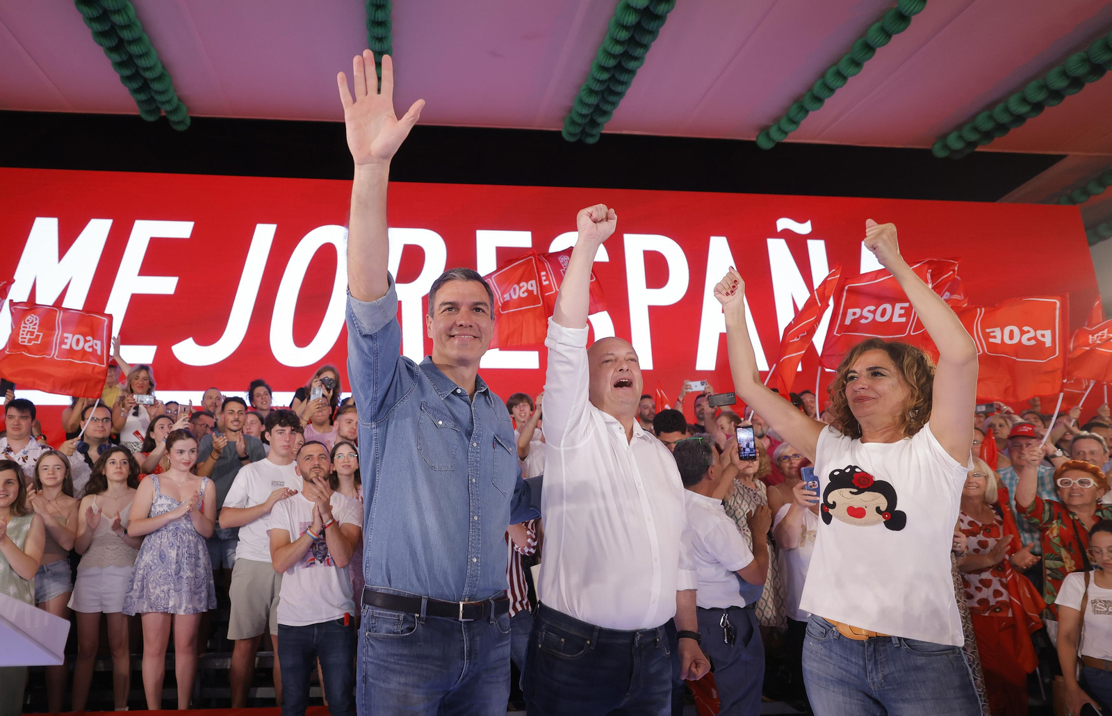 Las imágenes del mitin de Pedro Sánchez en Dos hermanas