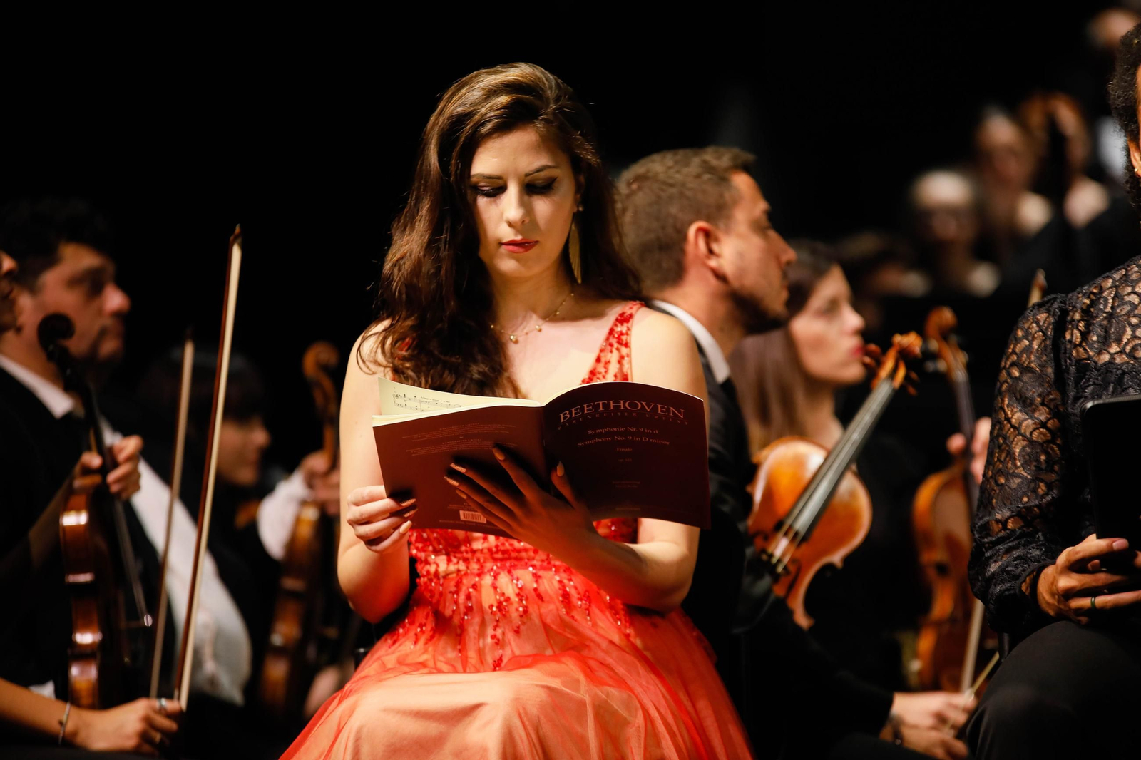 Imágenes de la novena Beethoven interpretado por la OCAL y Orfeón para Cajamar