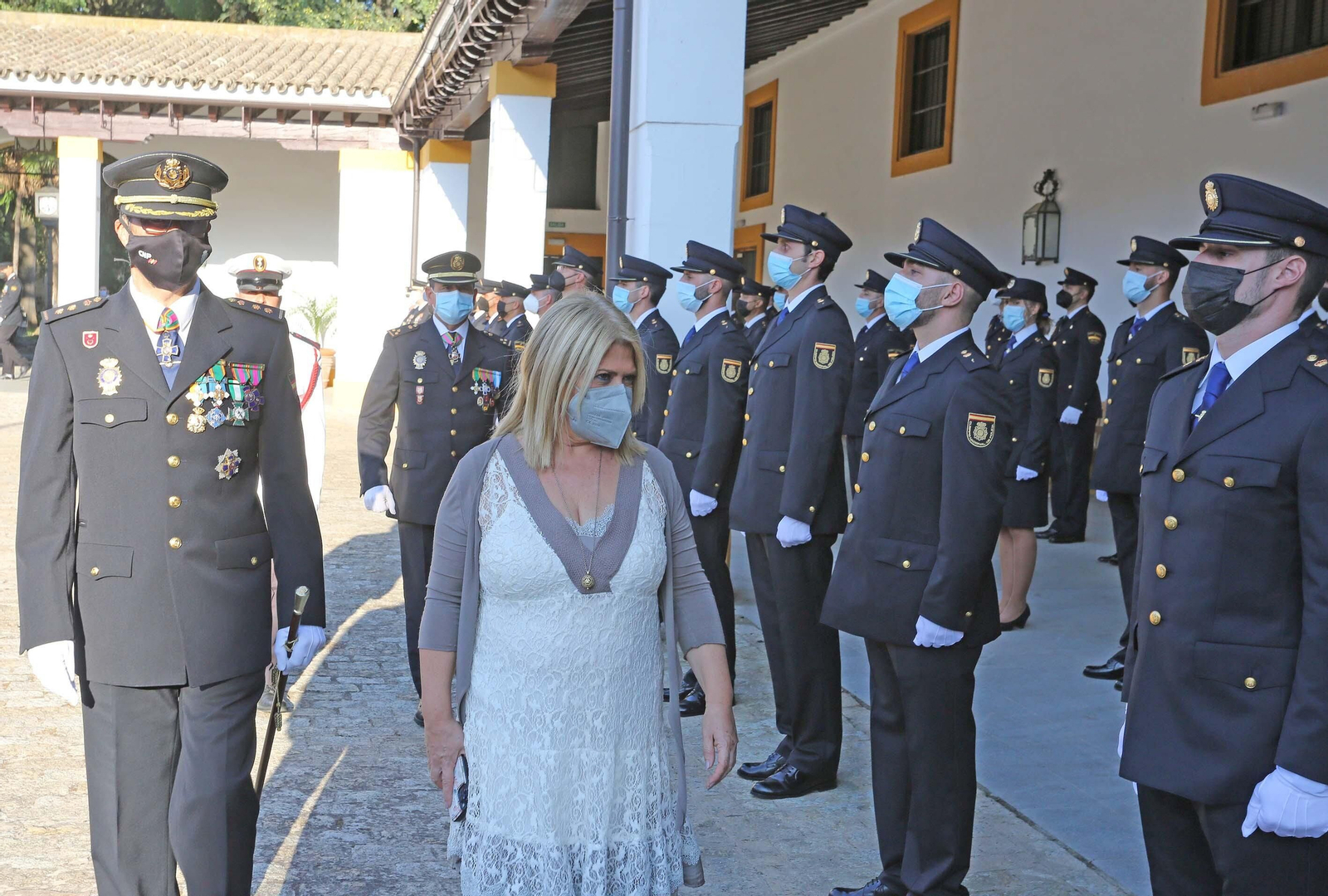 Imágenes de la celebración del patrón de la Policía Nacional