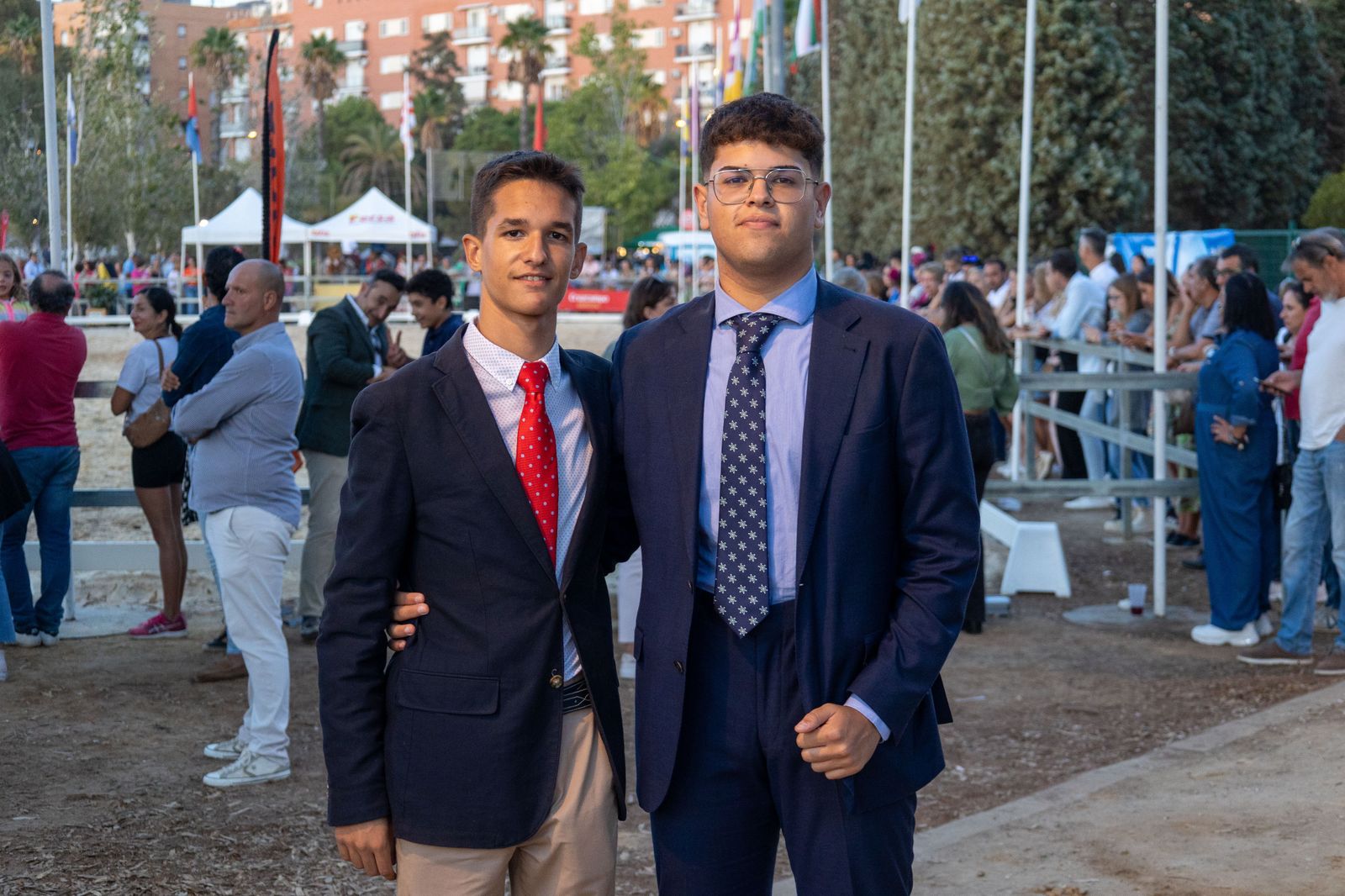 Feria del Caballo 2023: Imágenes del ambiente en la noche del sábado