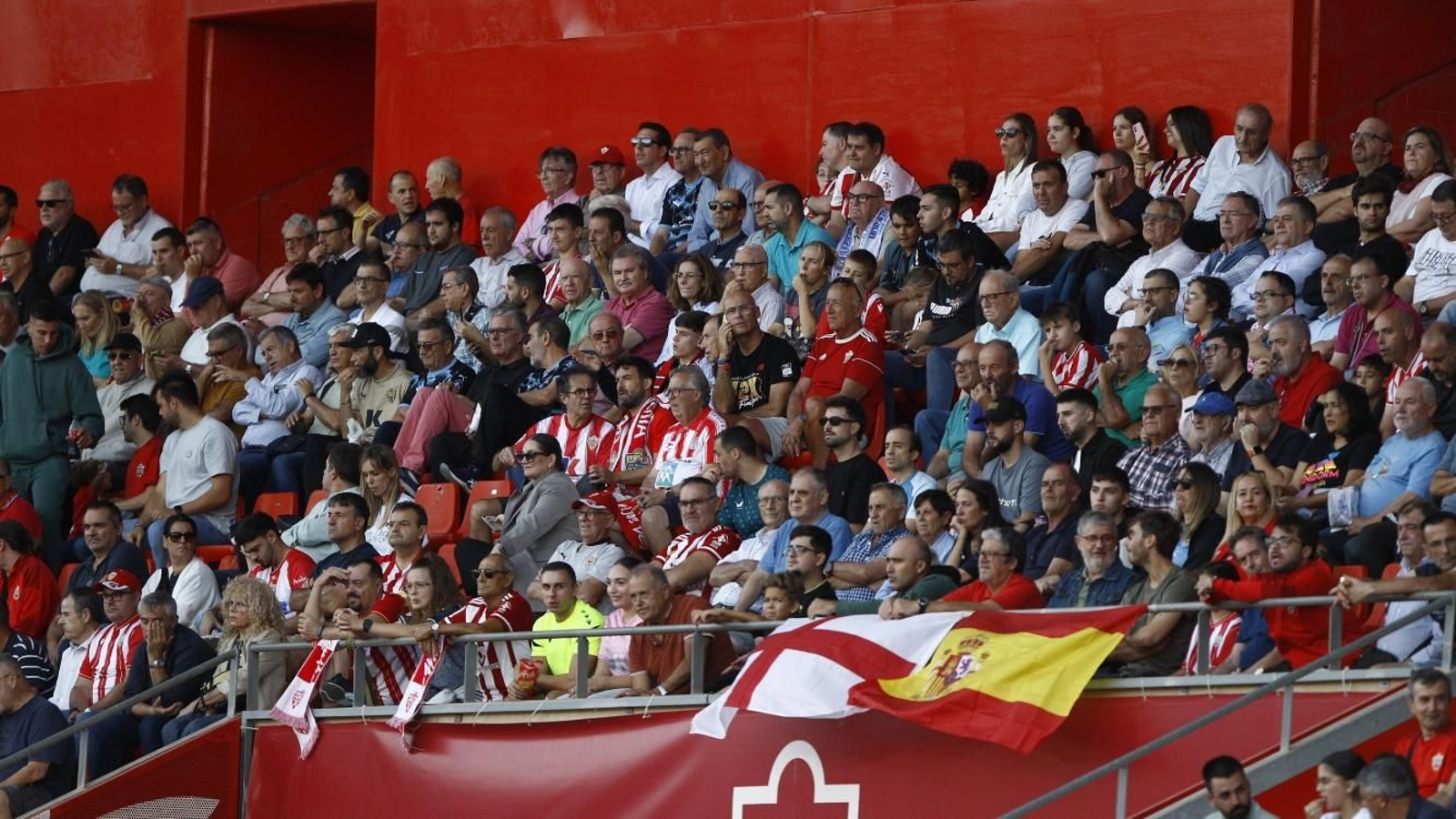 Los seguidores rojiblancos volverán a viajar con su equipo en un nuevo desplazamiento.