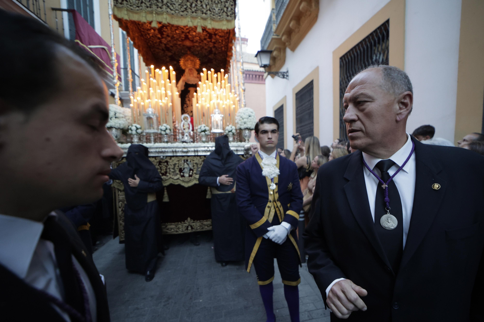 La salida de la Hermandad de las Penas en imágenes