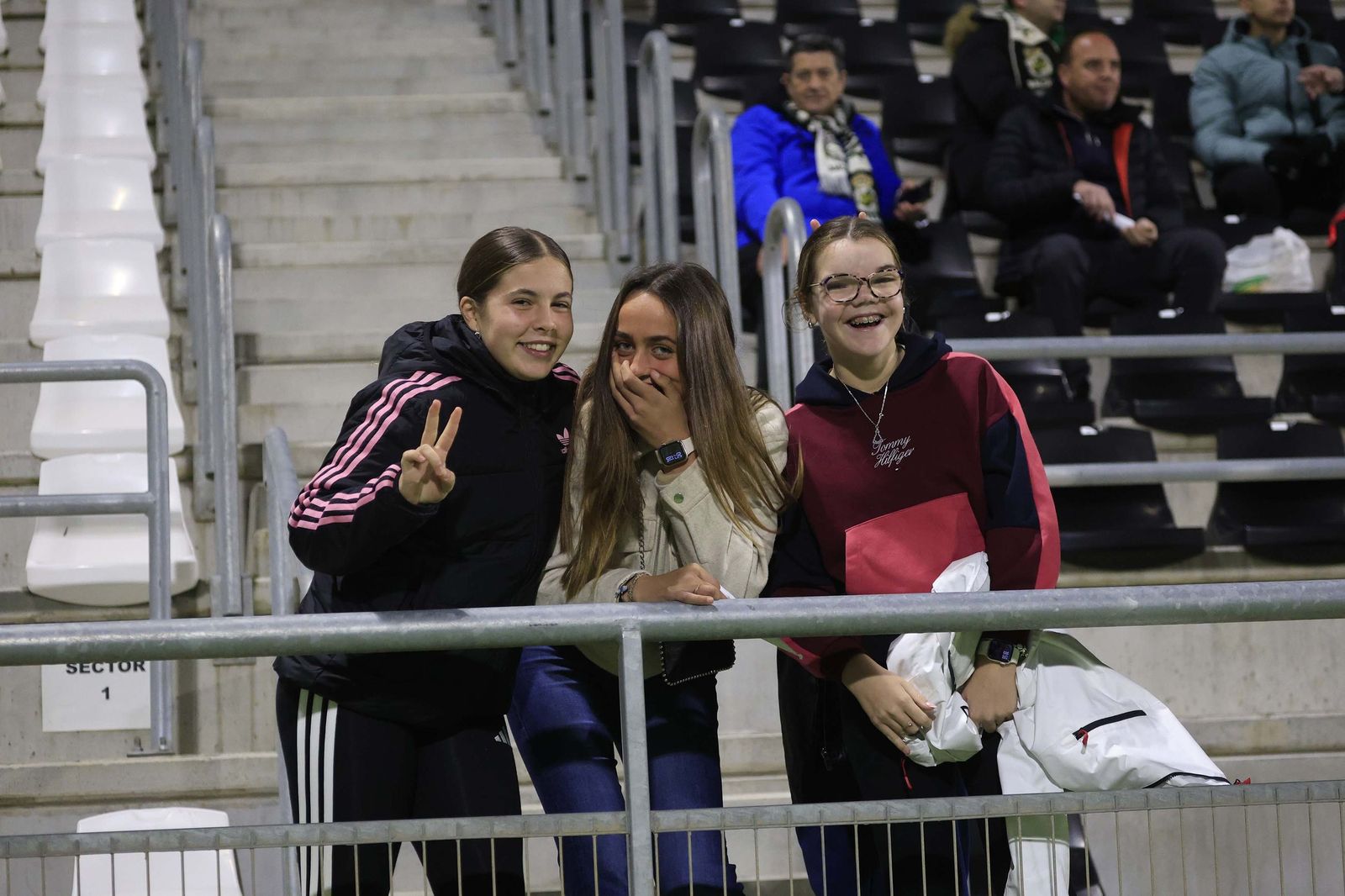 Búscate en el Ciudad de La Línea durante el Balona - Atlético Central de Tercera Federación