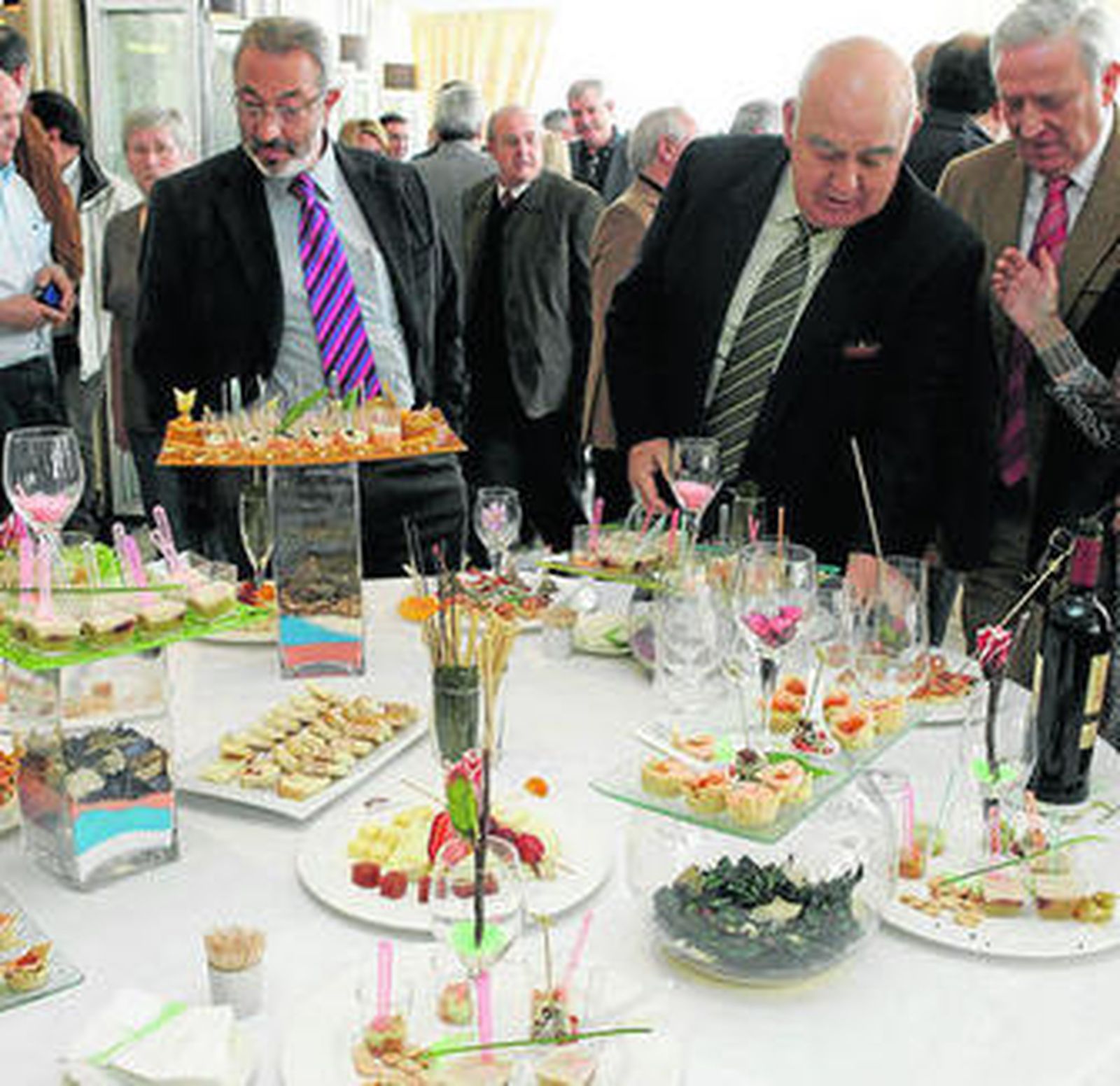 La inauguración del año pasado contó con parte de la sociedad almeriense.