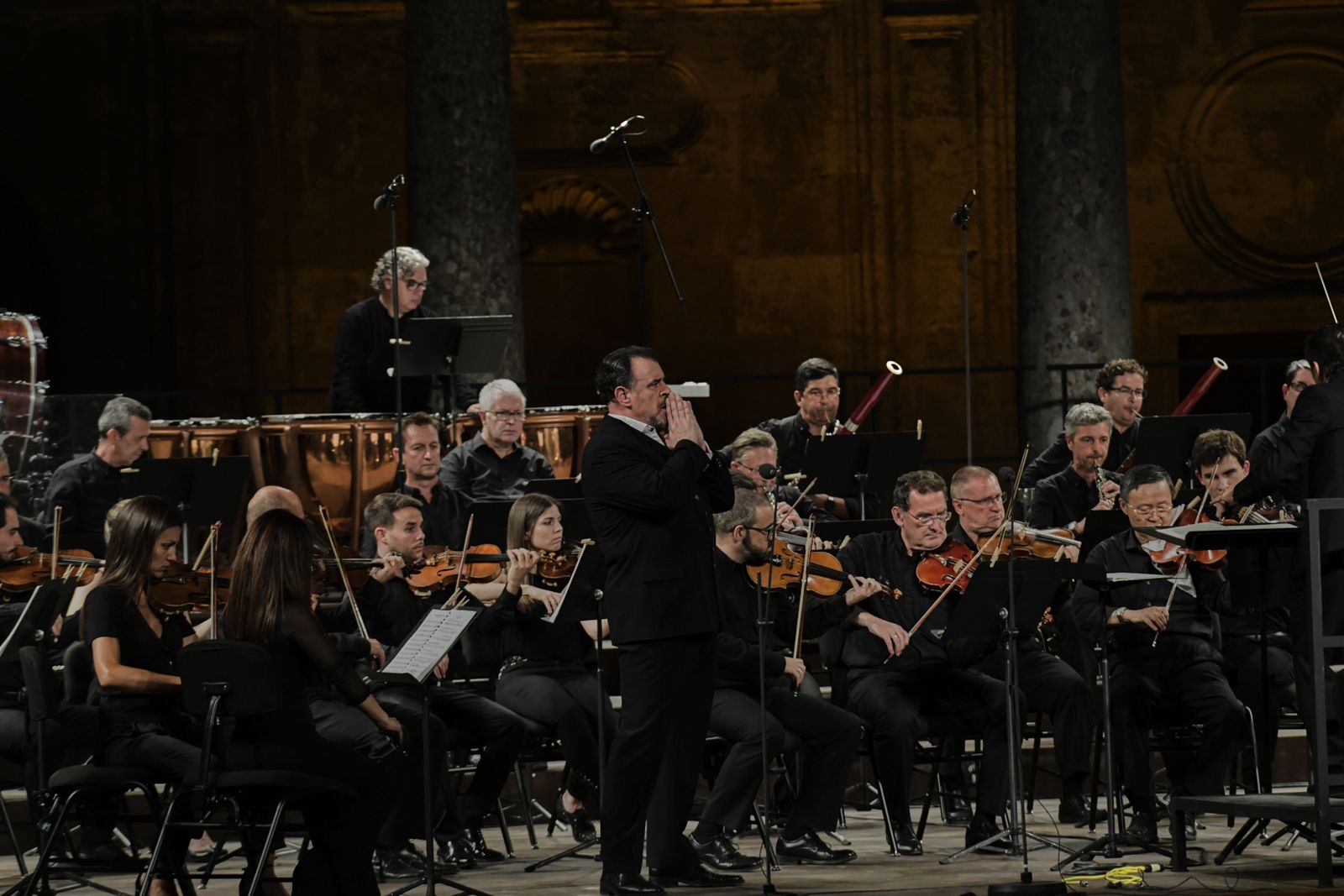 La soprano granadina María José Moreno y el barítono malagueño Carlos Álvarez actúan en  el Palacio de Carlos V, en imágenes