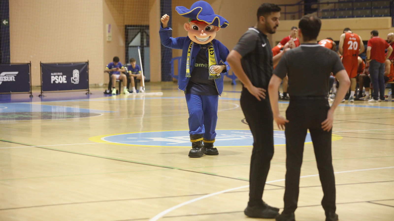 Las fotos del Udea Algeciras - Juventud Alcalá