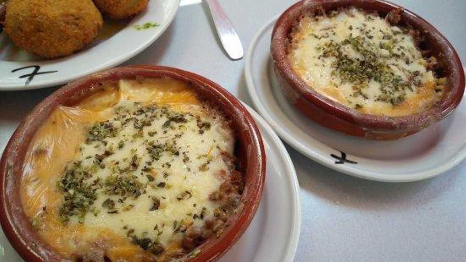 Casa Puri, La Línea