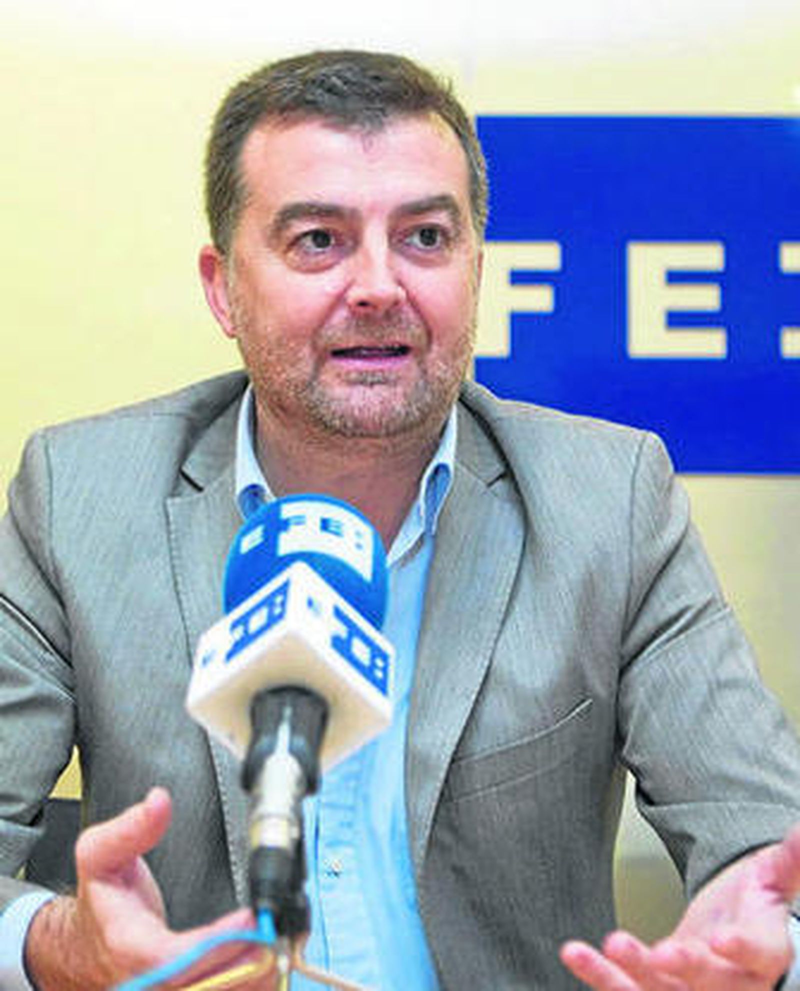 Antonio Maíllo, durante la entrevista concedida a Efe.