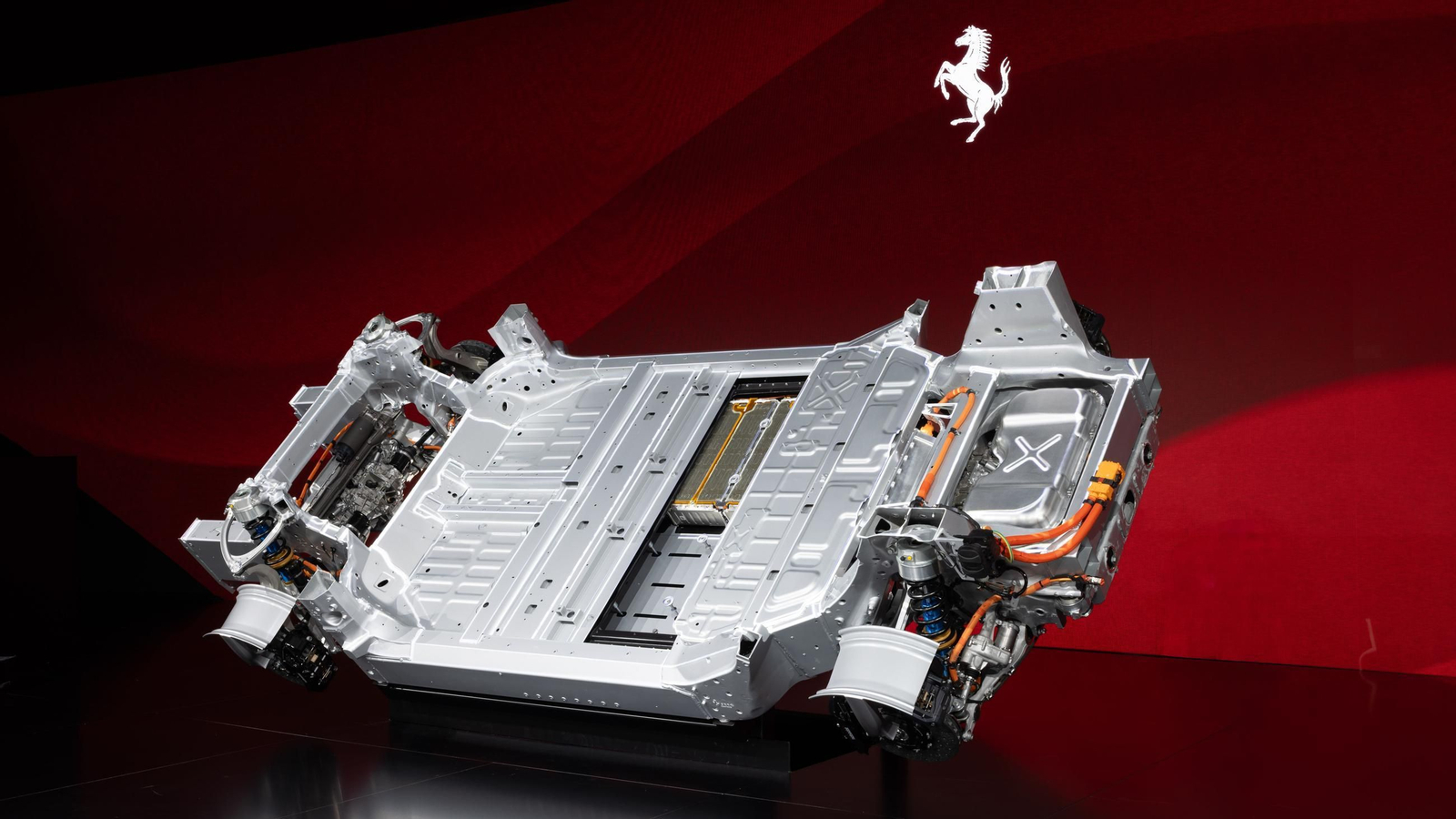 Ferrari desvela partes del Elettrica, su primer superdeportivo eléctrico con más de 1.000 CV Ferrari desvela partes del Elettrica, su primer superdeportivo eléctrico con más de 1.000 CV