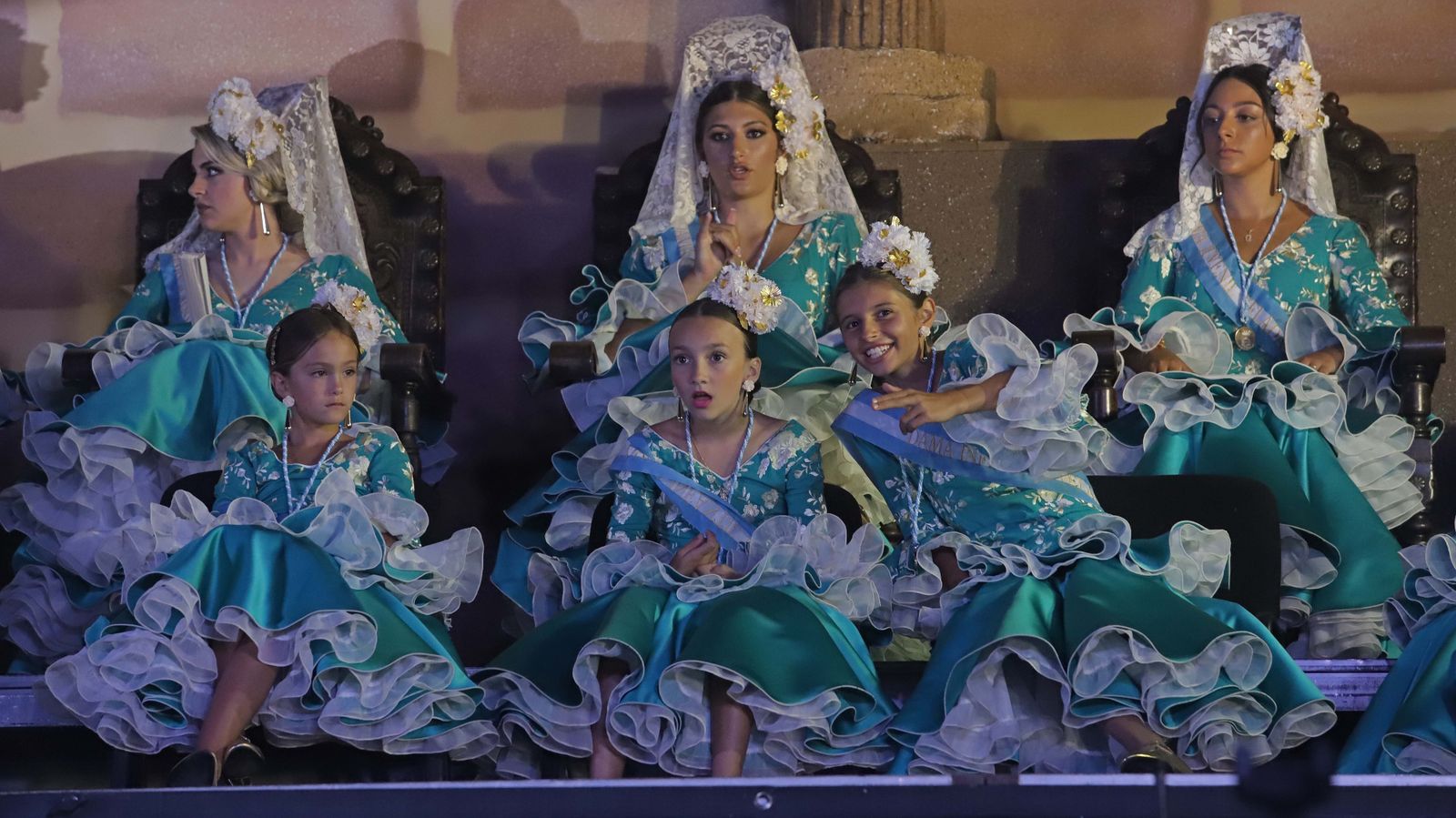 Fotos de la Coronación de las Reinas y Damas de la Feria de La Línea 2022