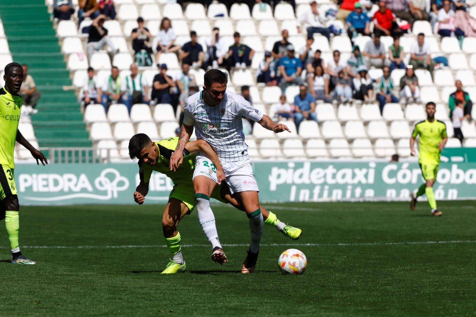 El Córdoba CF - Ceuta, en imágenes