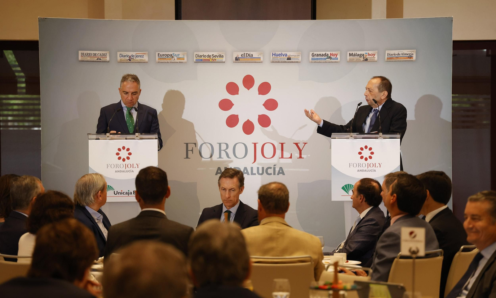 Elías Bendodo en el Foro Joly, todas las imágenes