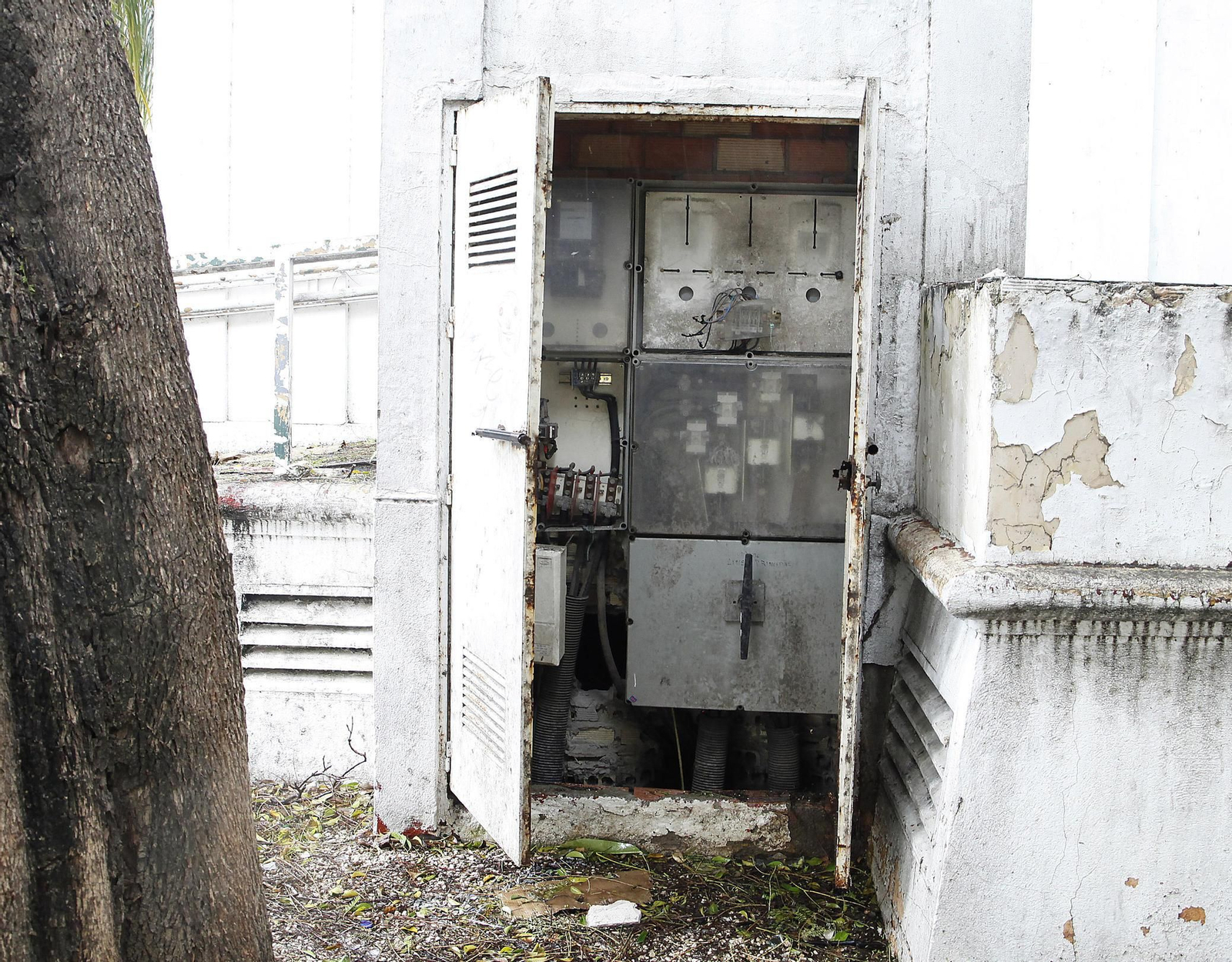 Imágenes del momento del robo en el edificio que albergaba la discoteca Bandalai
