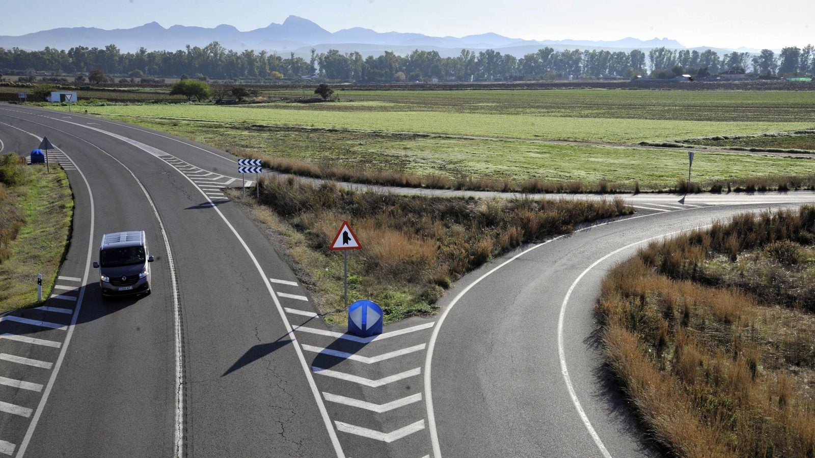 Una de las arterias de la Sierra