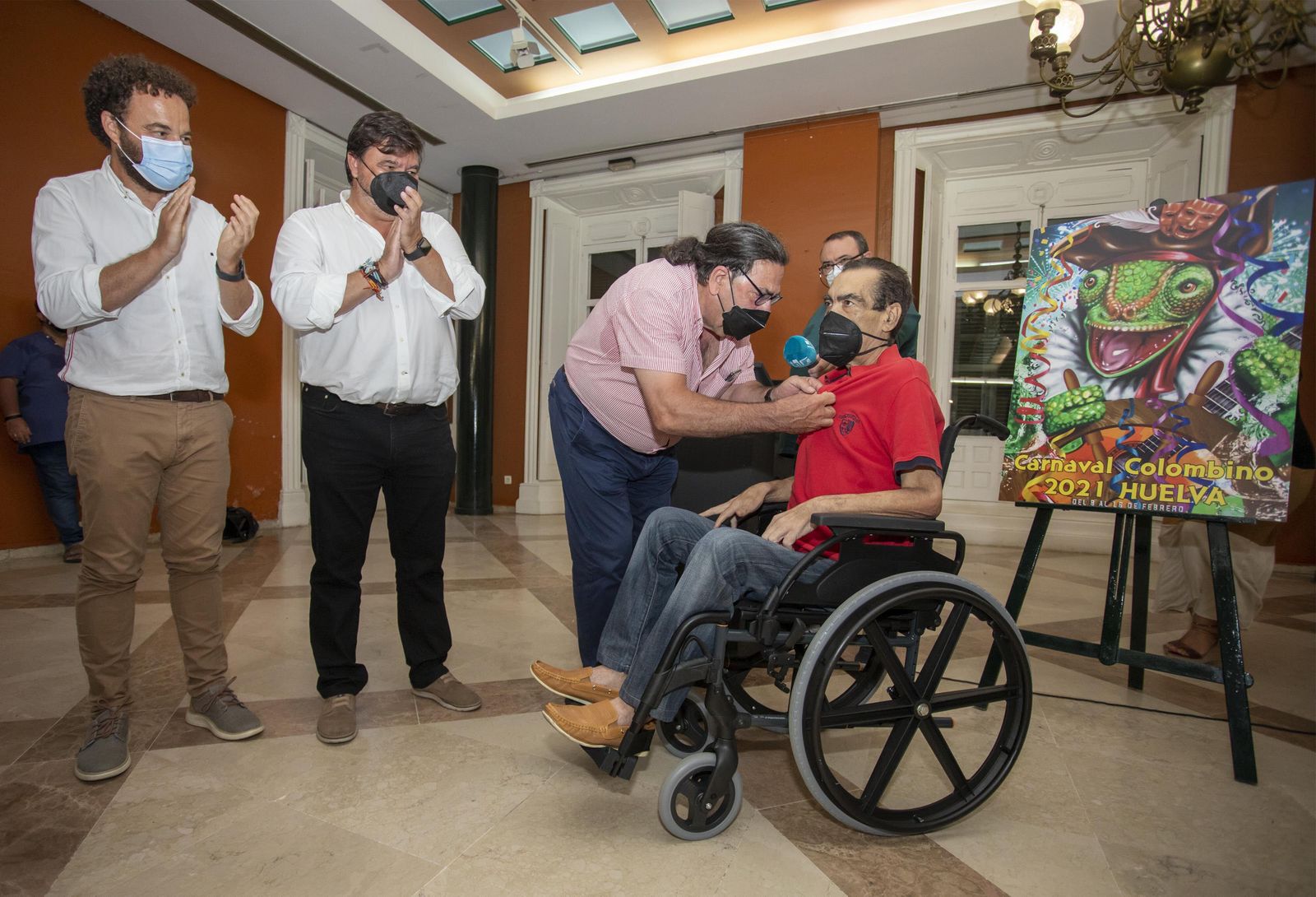 Imágenes del homenaje de la FOPAC a Antonio VIlla