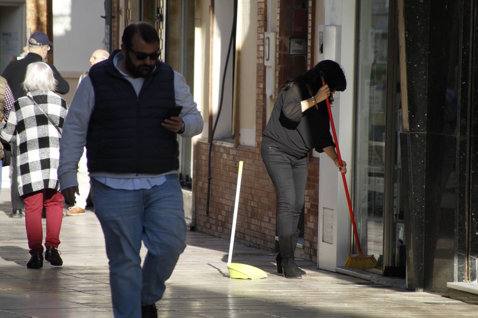 Imágenes del lunes 20 de noviembre en Huelva