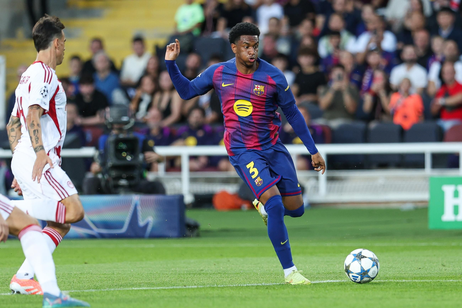 Las fotos del Barcelona-Olympiacos