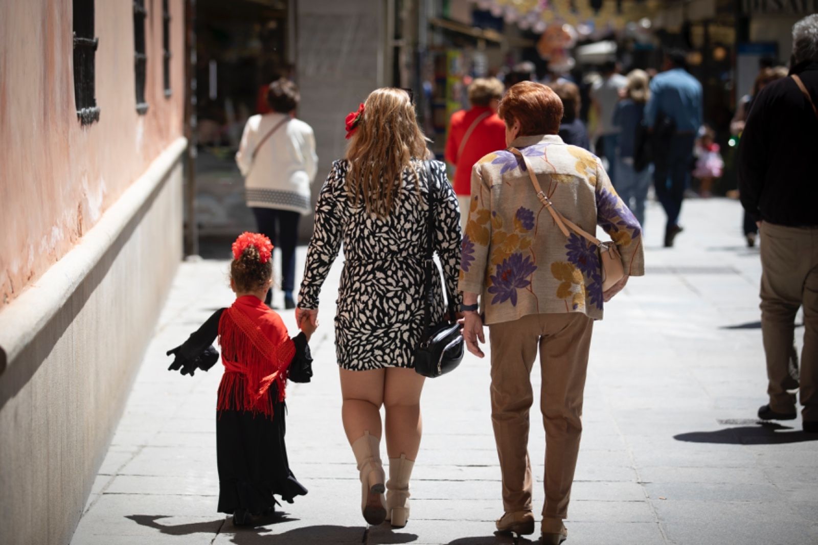 Los mejores momentos del primer día de Cruces en Granada en fotos