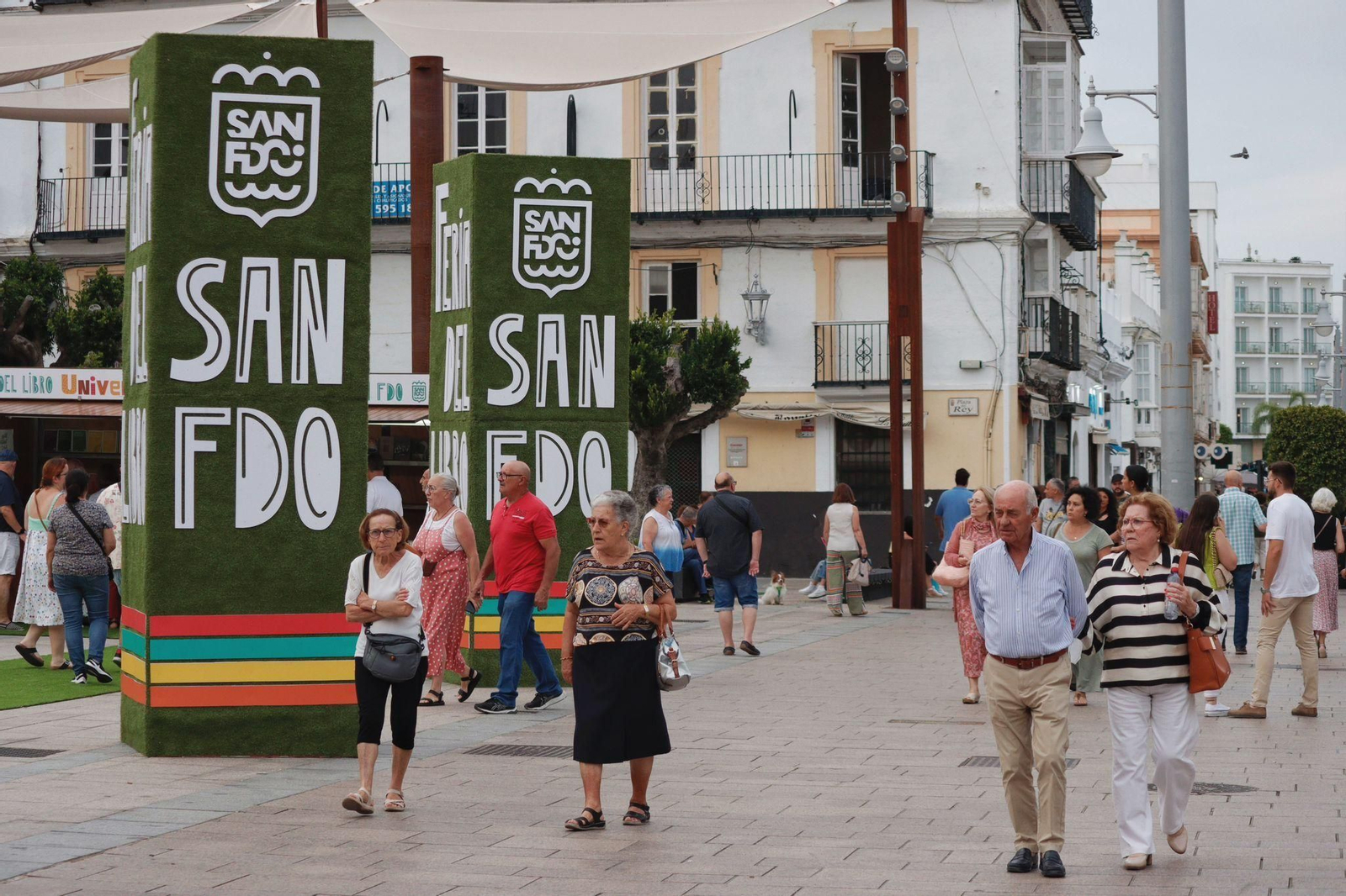 Así ha sido el comienzo de la Feria del Libro en San Fernando