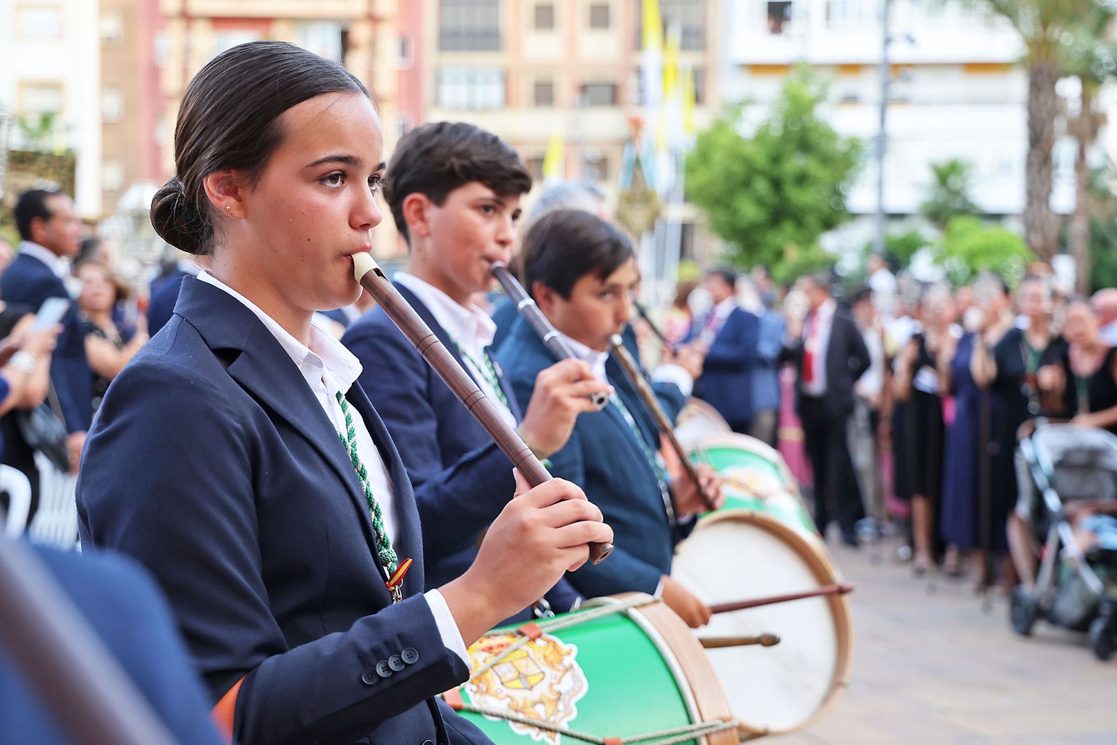 Imágenes del Rosario Jubilar rociero celebrado por las 25 hermandades filiales de la Matriz de Almonte en La Merced