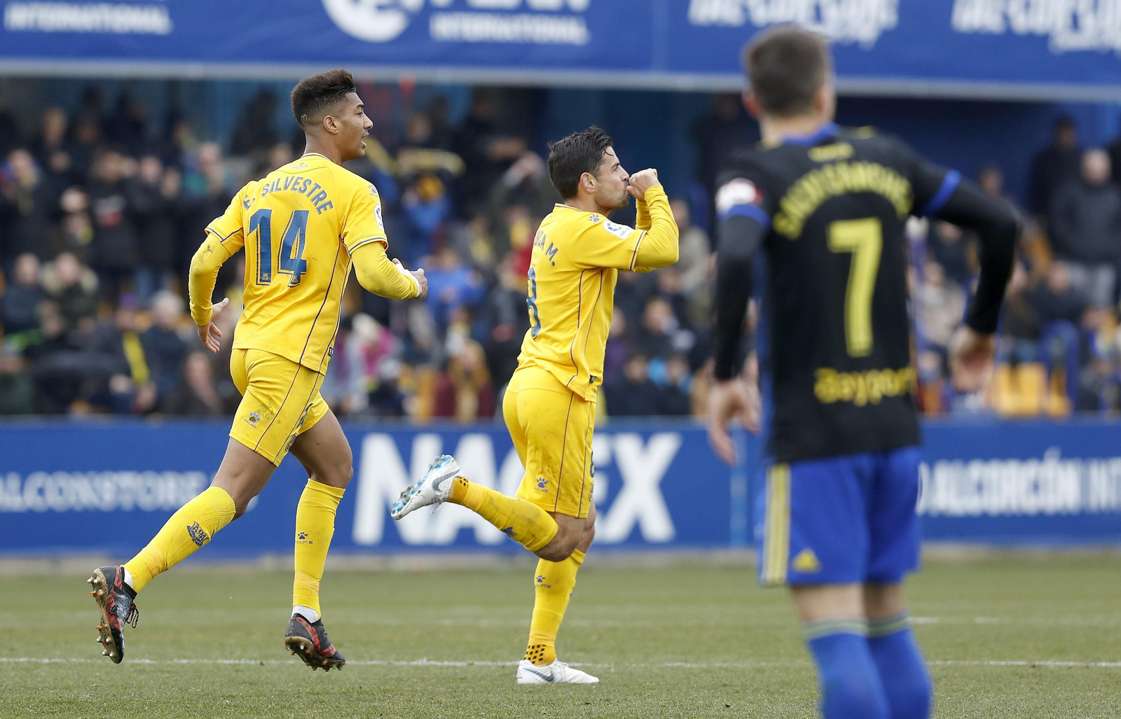 Las imágenes del Alcorcón-Cádiz