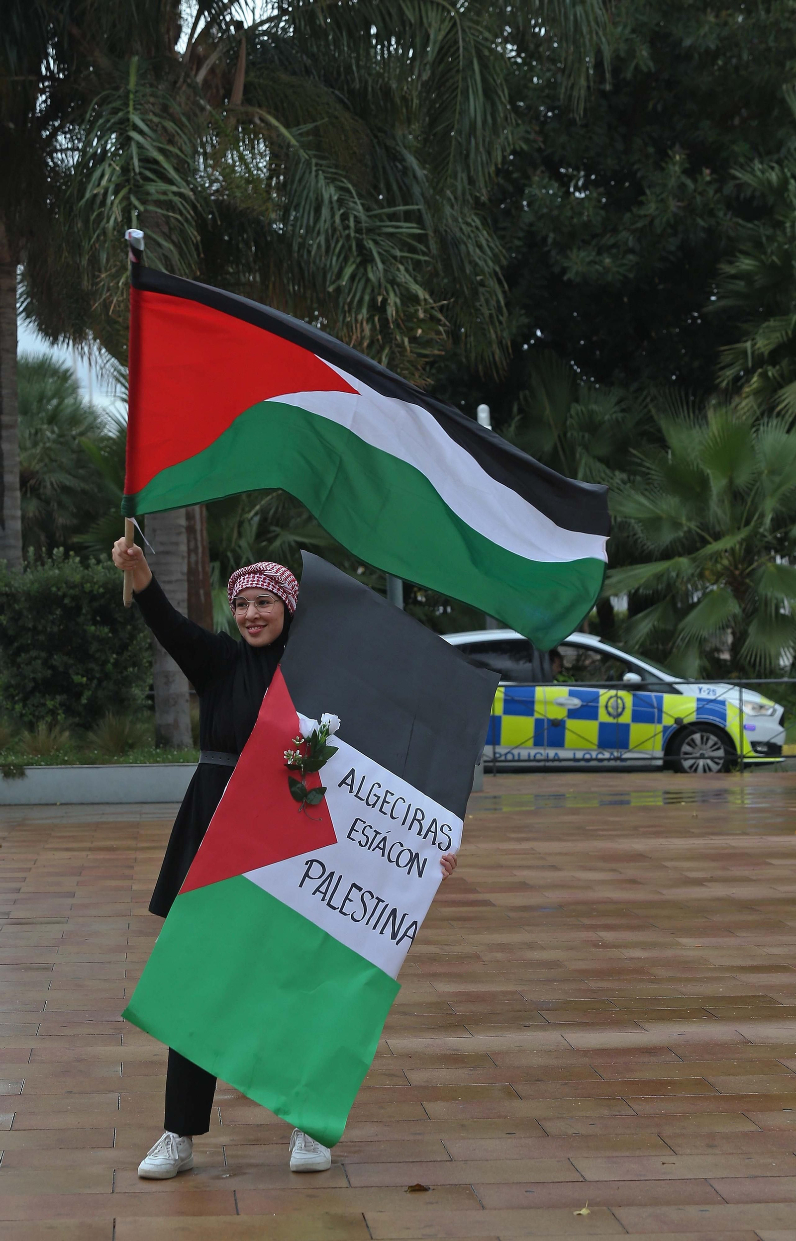 Fotos de la concentración por Palestina en Algeciras