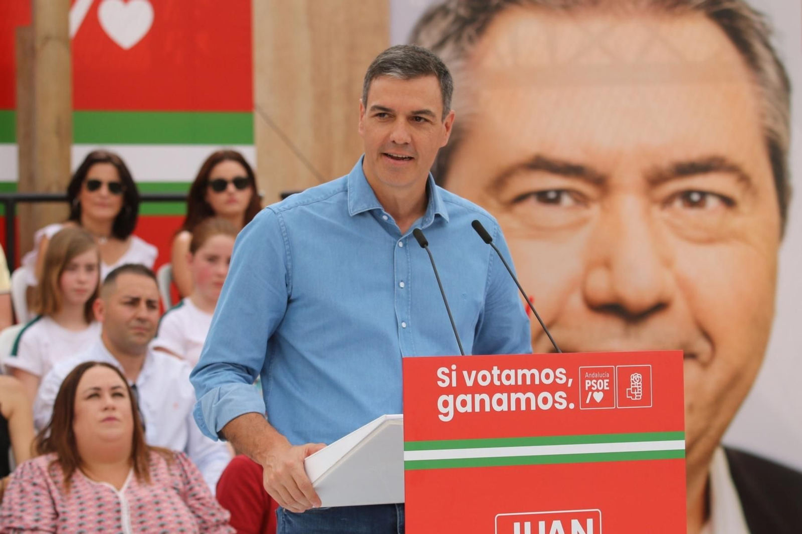 Juan Espadas comienza la campaña electoral con Pedro Sánchez, en imágenes