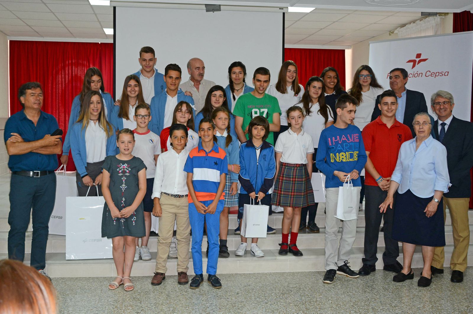 Alumnos premiados en ediciones anteriores.