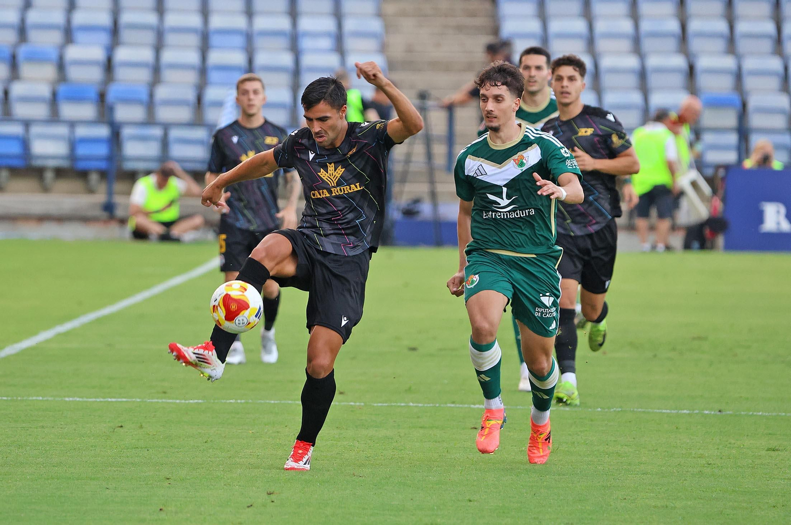 Las mejores imágenes del Trofeo Colombino con el Recreativo de Huelva, Zamora y Cacereño
