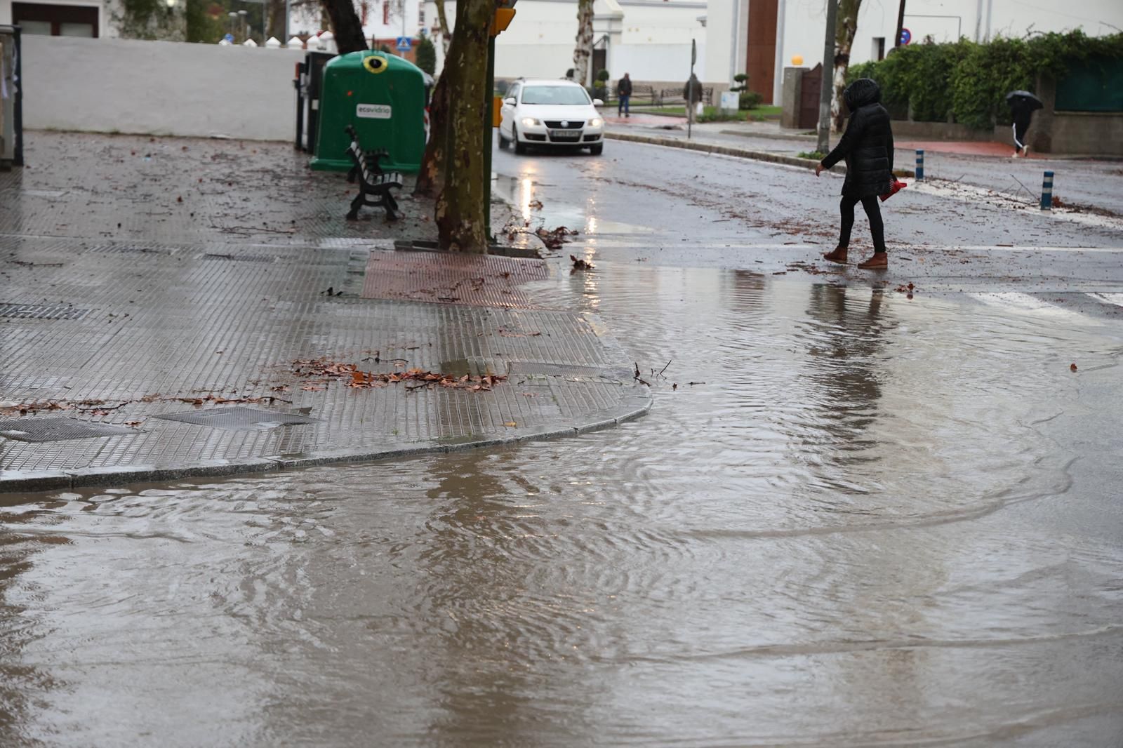 Charcos este miércoles en Huelva como consecuencia de las lluvias.