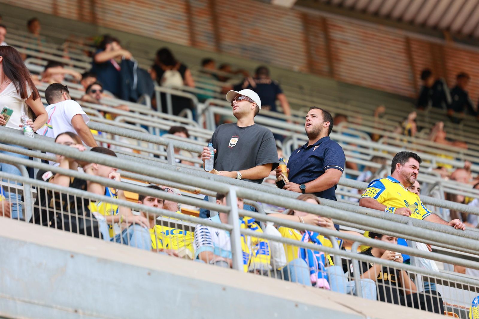 Búscate en las imágenes del Cádiz CF - Racing de Santander