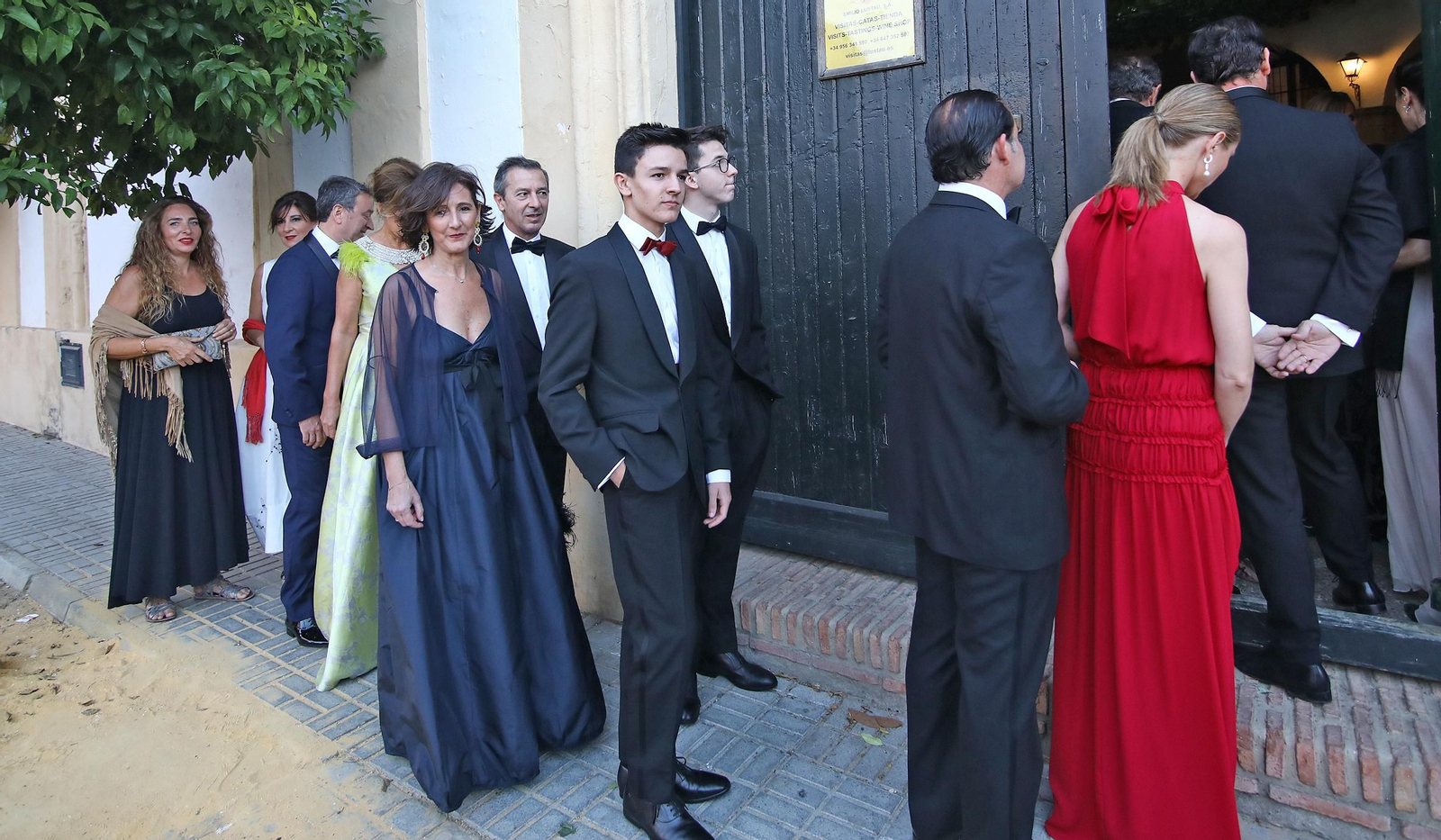 La soprano y Matías Urrea reúnen en Bodegas Lustau de Jerez a 250 invitados La soprano y Matías Urrea reúnen en Bodegas Lustau de Jerez a 250 invitados