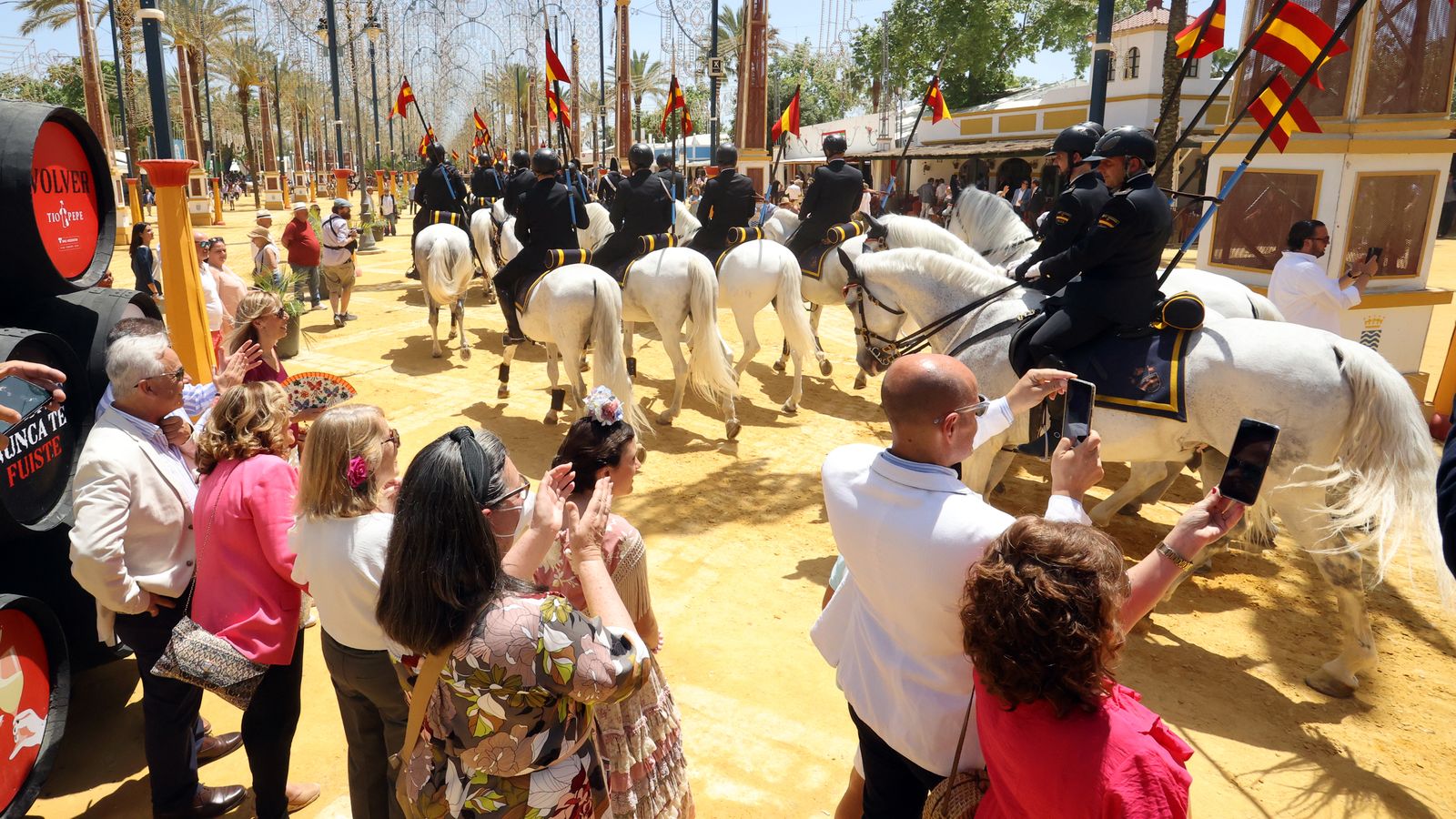 Entrega del Caballo de Oro en Jerez a la Unidad Especial de Caballería de la Policía Nacional.
